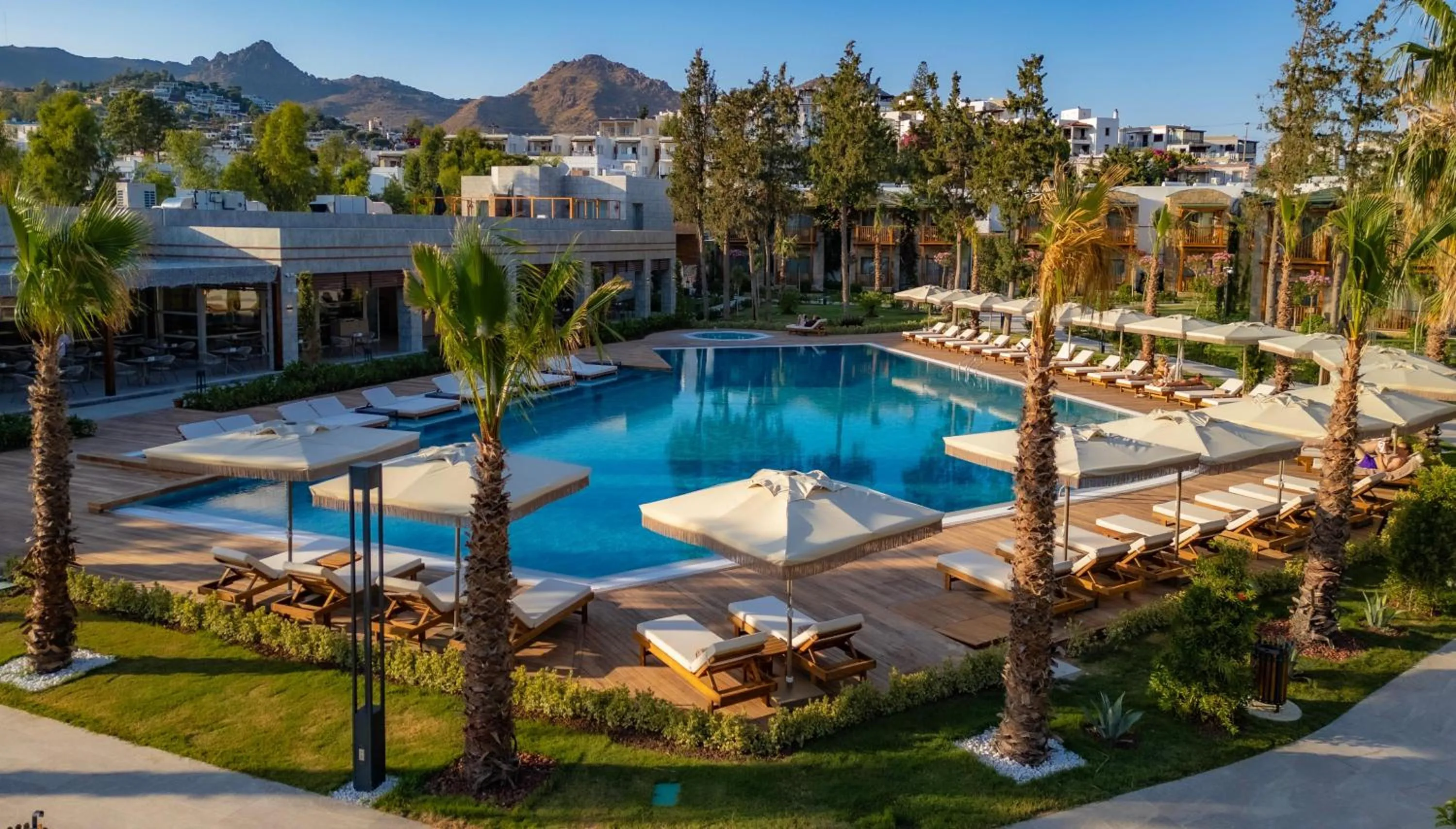 Swimming pool in Suum Bodrum Hotel & Beach - Adult Only