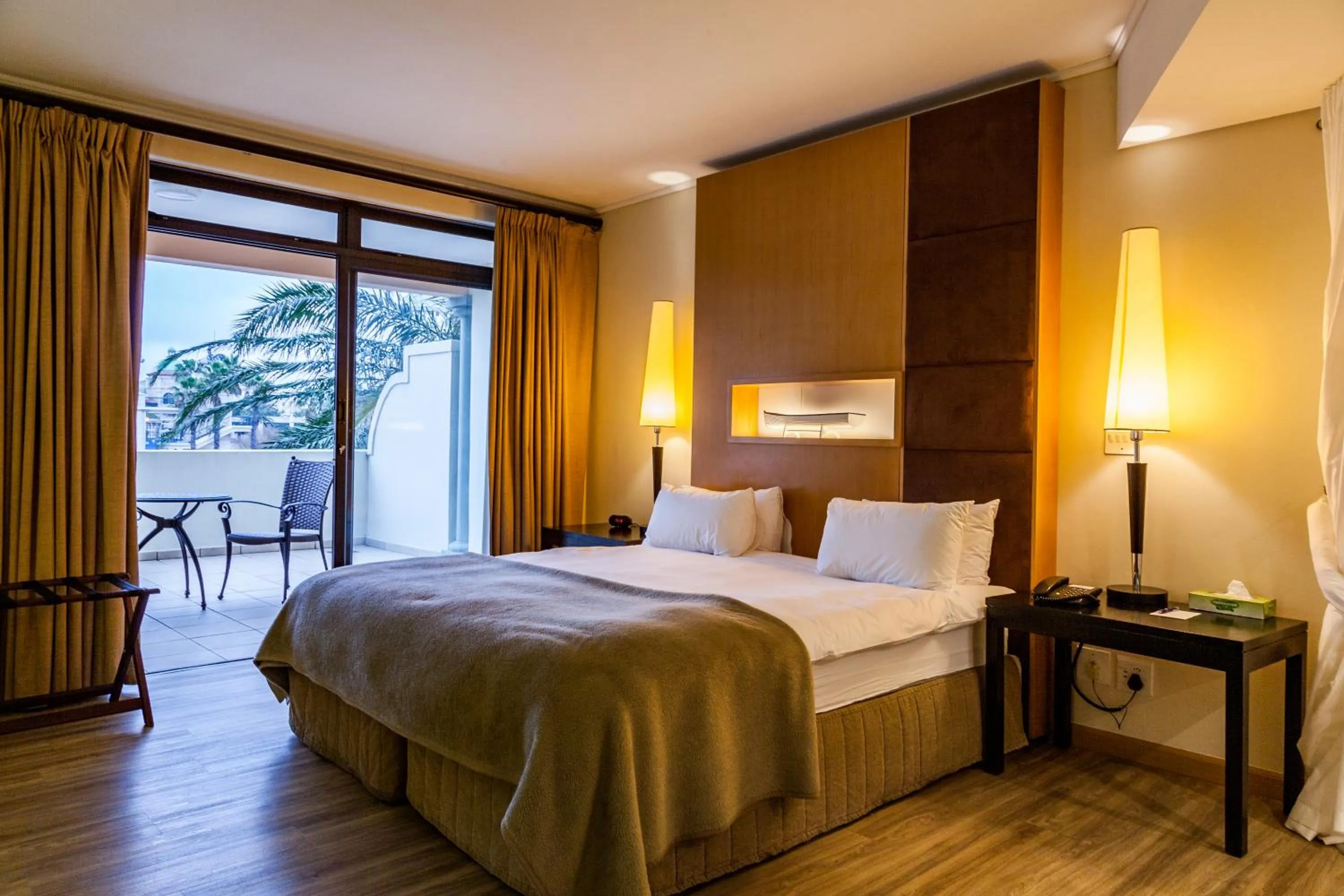 Bed in Island Club Hotel & Apartments