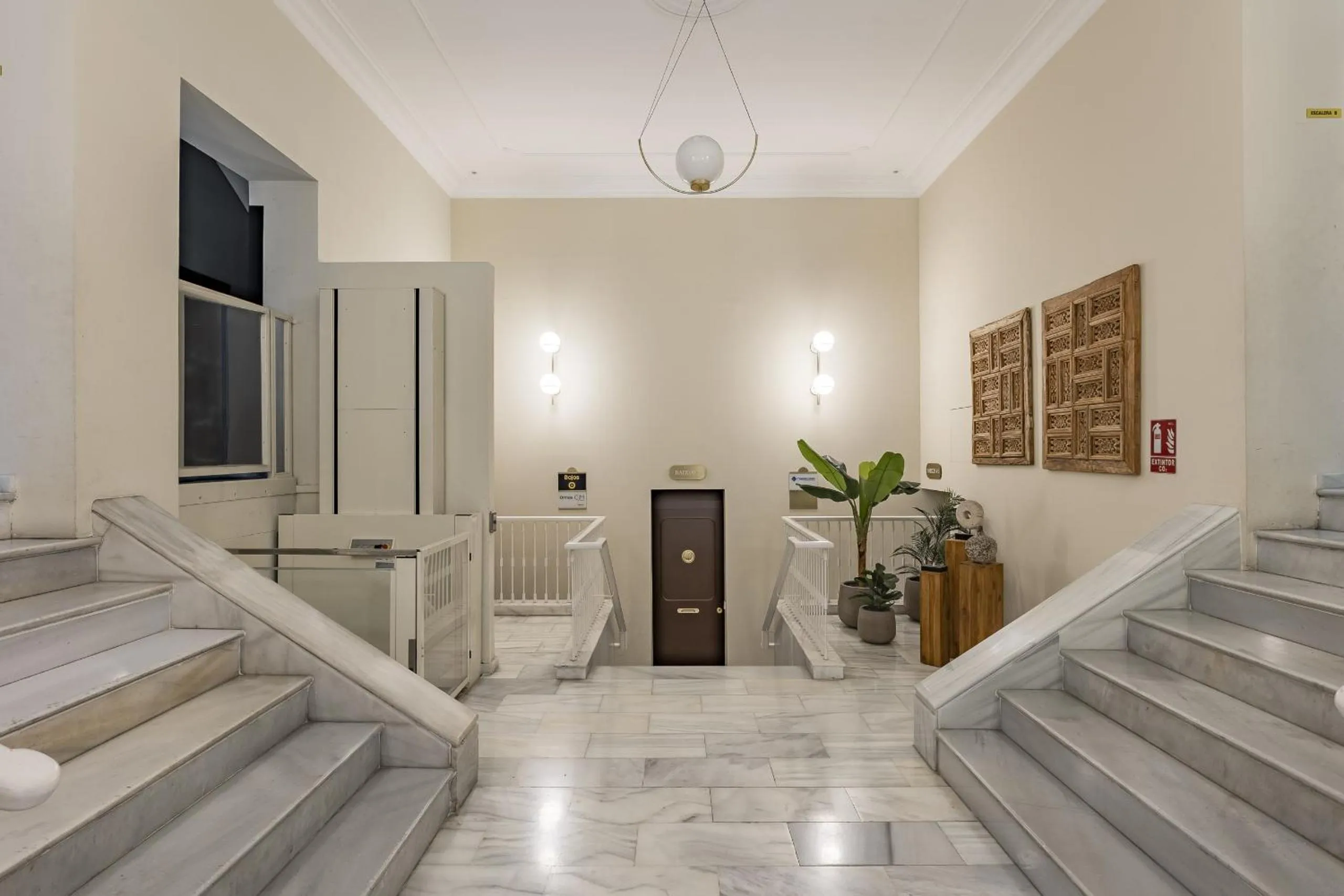 Lobby or reception in Ola Living Hostal Diagonal