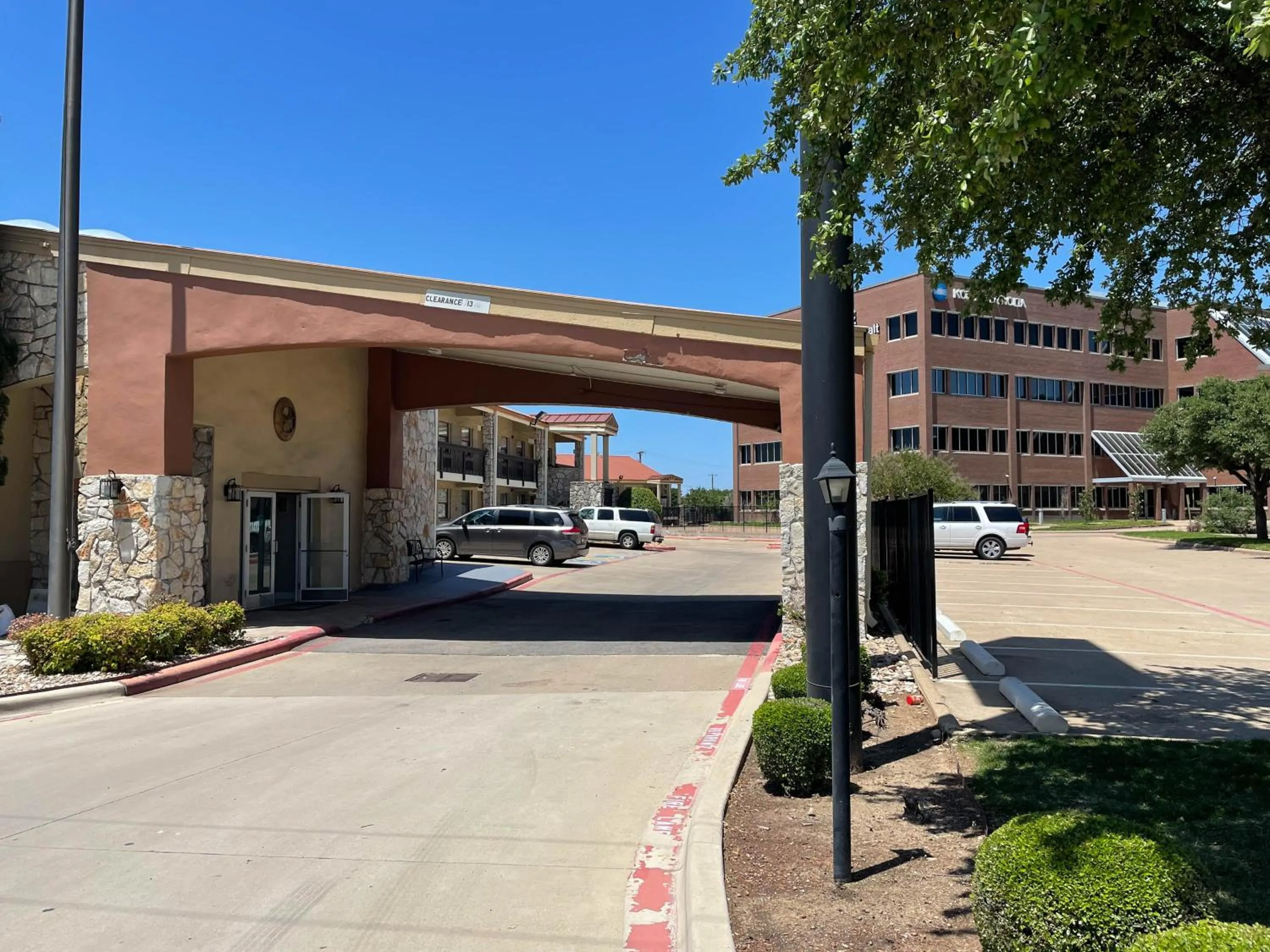 Property building in Studio 6 Suites North Richland Hills TX