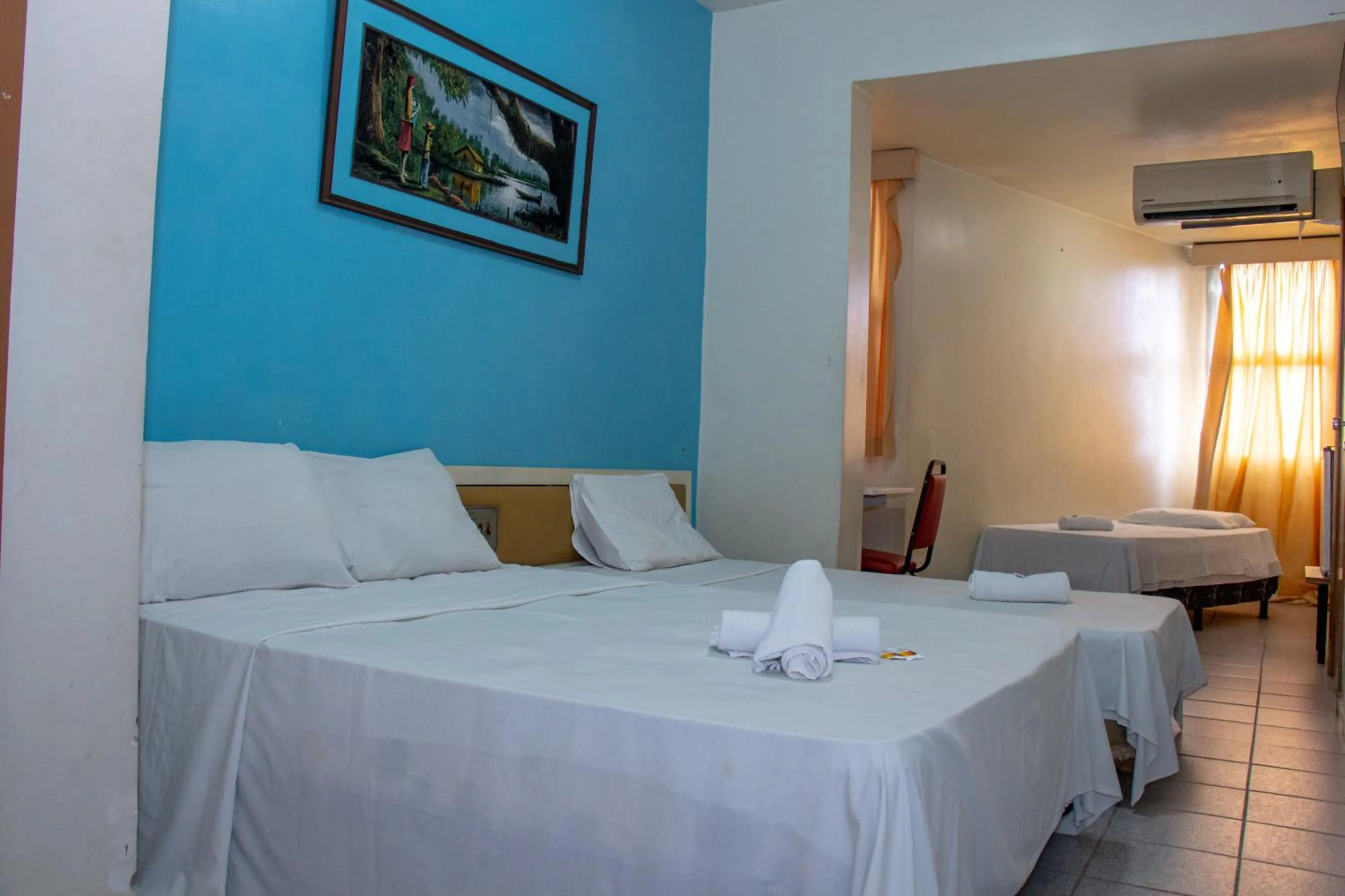 Photo of the whole room, Bed in Plaza Prestige Hotel Manaus