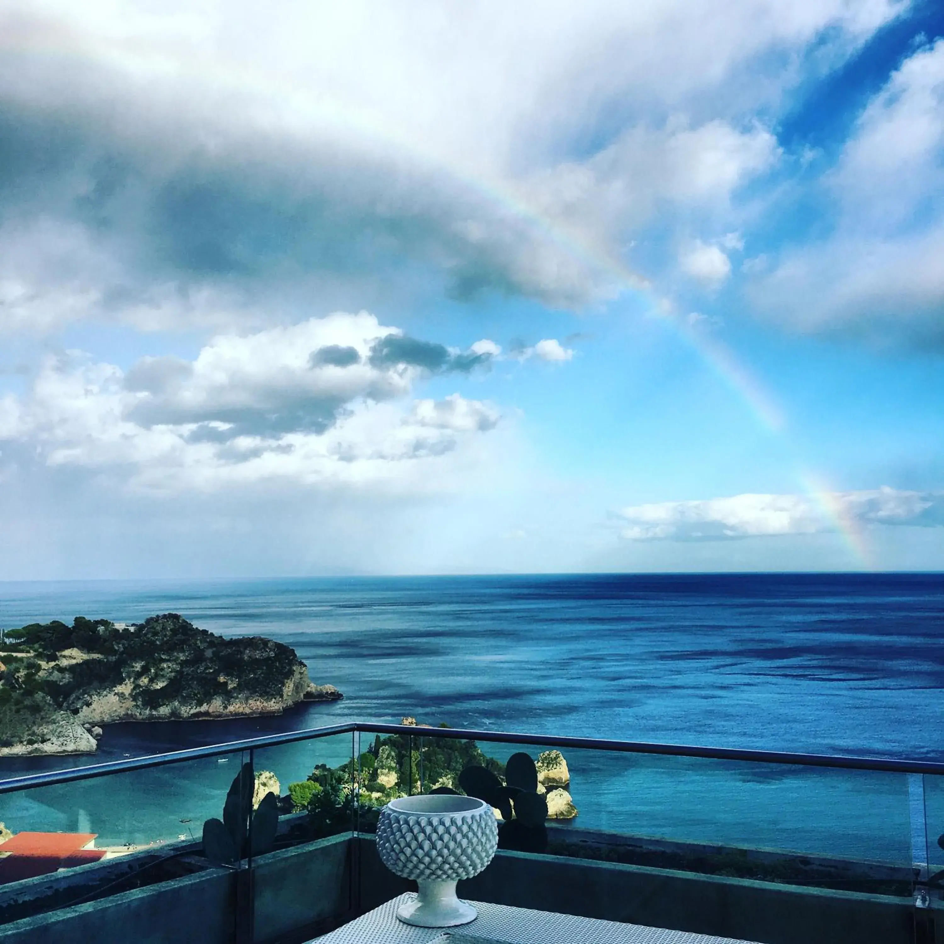 Double Room with Balcony and Sea View in Maison Blanche Taormina Double Room with Balcony and Sea View in Maison Blanche Taormina