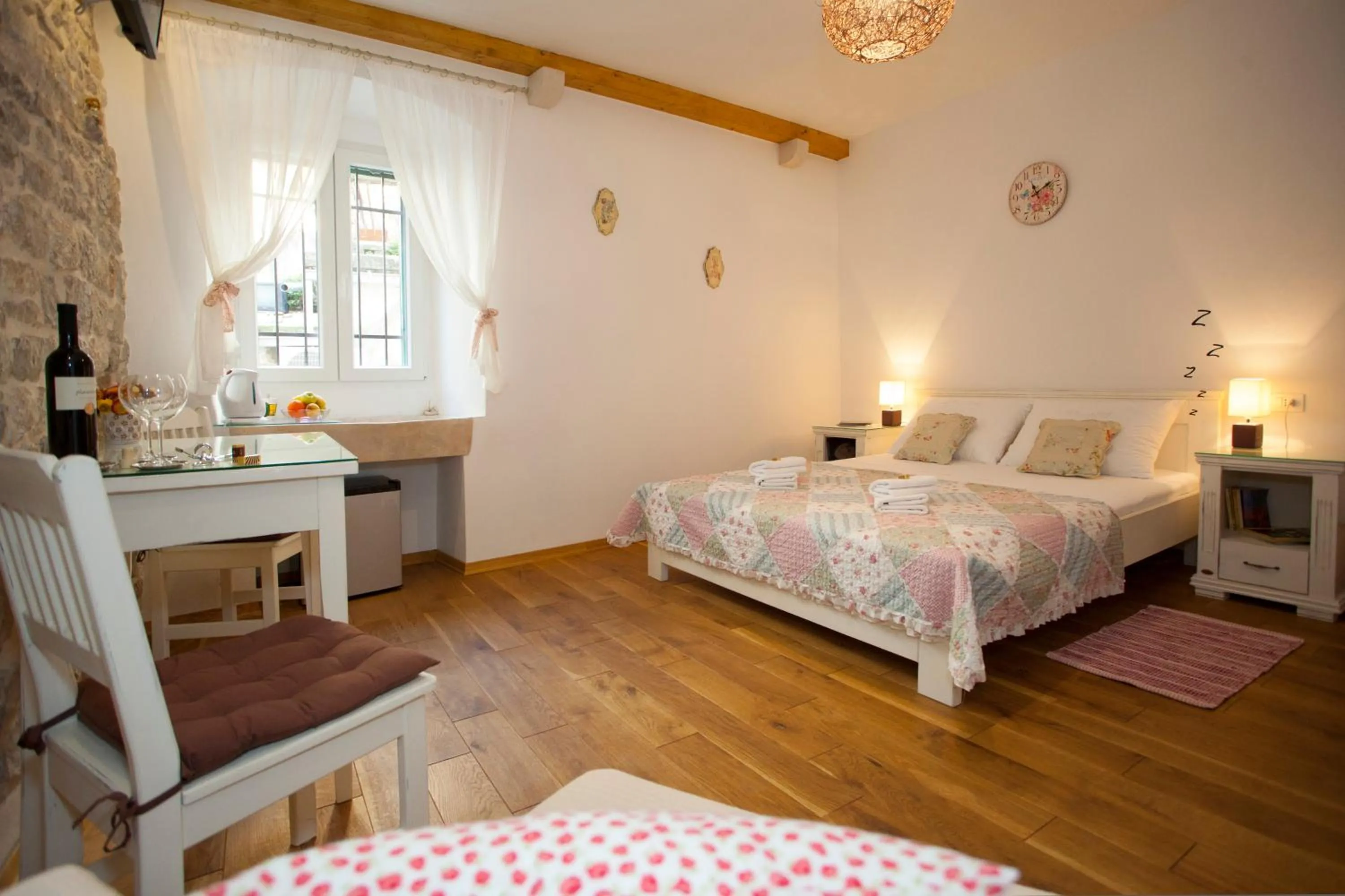 Bed in Luxury Room Kokola