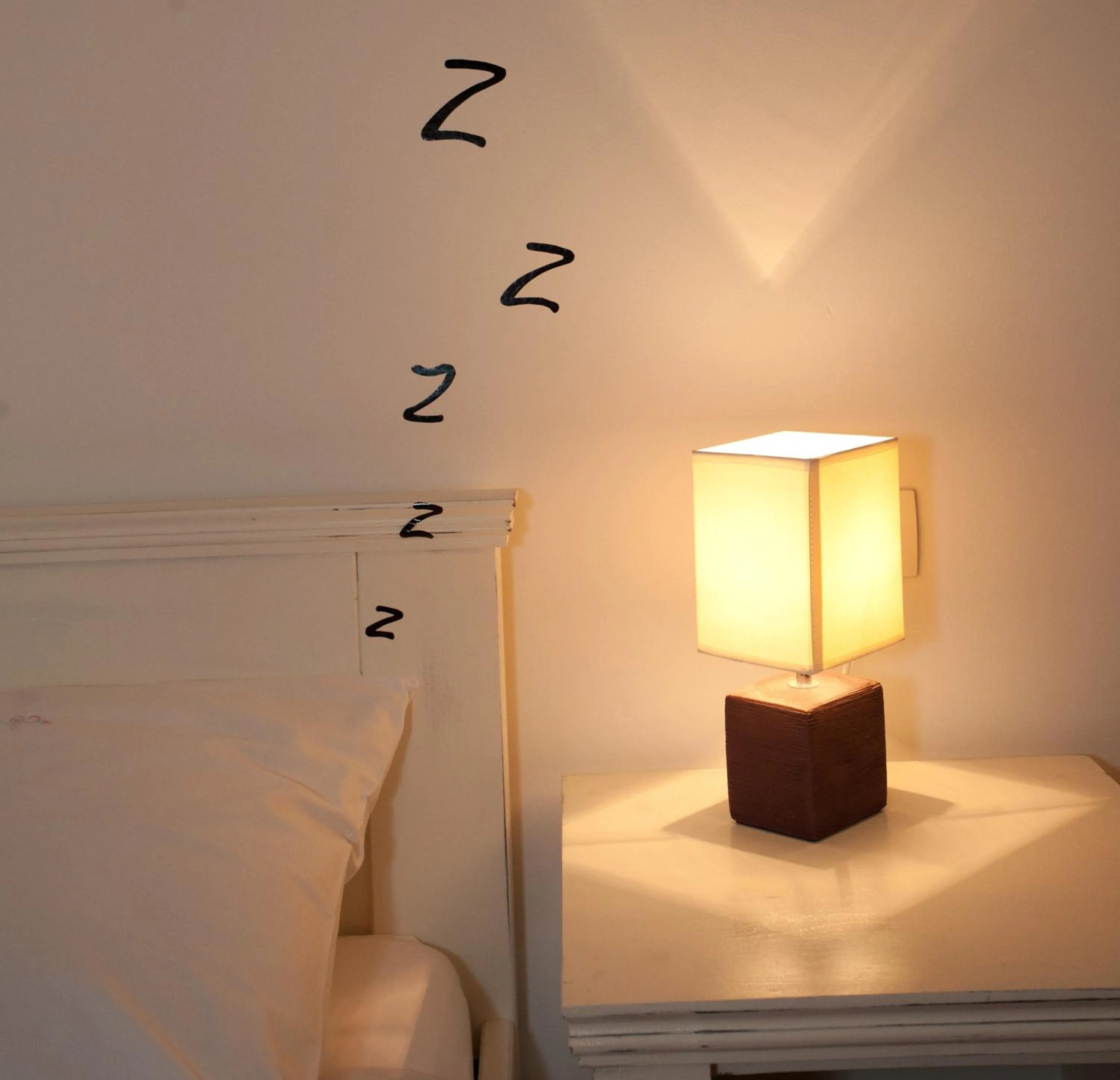 Decorative detail, Bed in Luxury Room Kokola