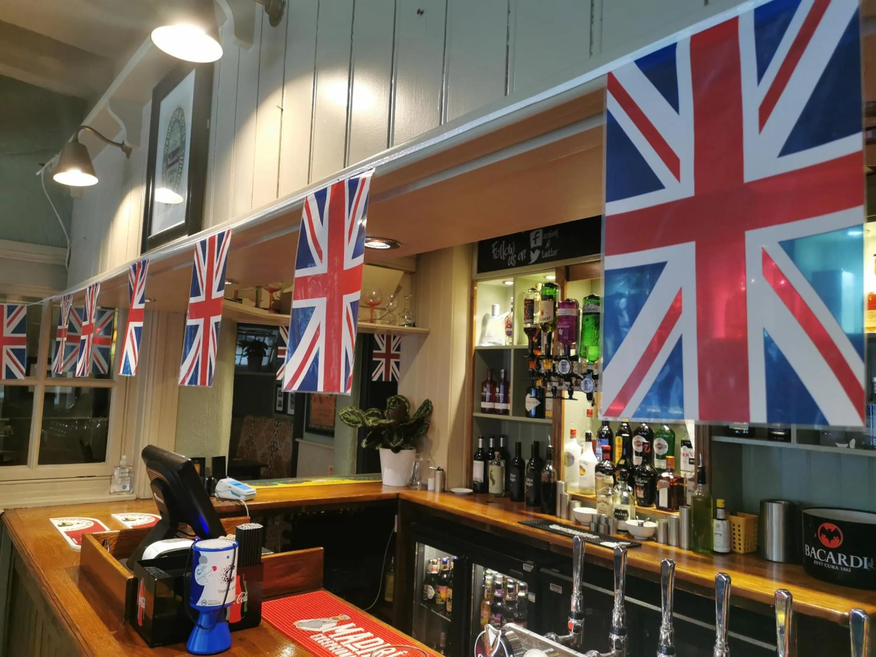 Lounge or bar in The Old Bell - Warminster