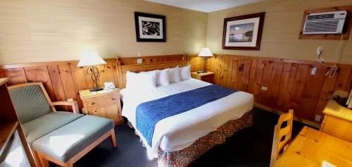 The Lake Motel