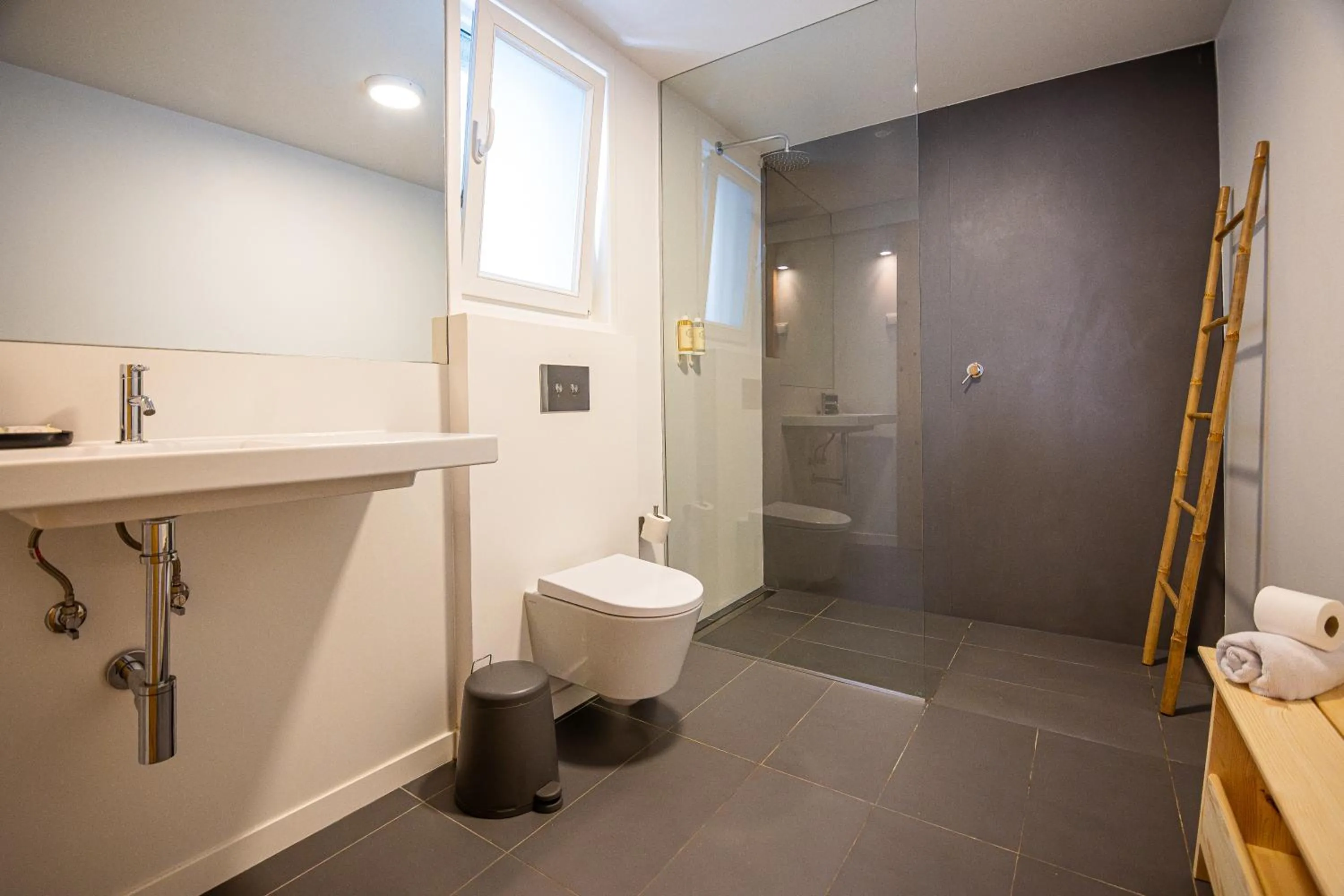Bathroom in VAGO Alcântara Suites