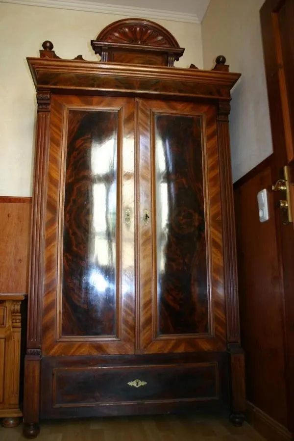 furniture in Pensionszimmer Unicat