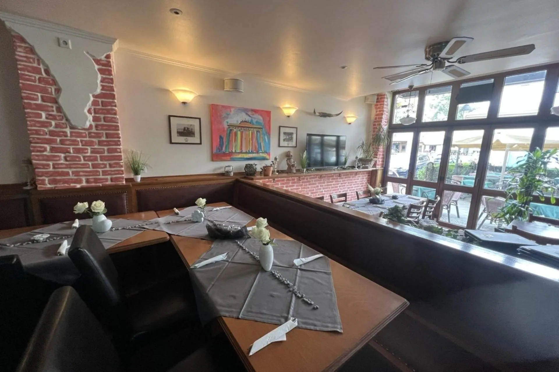 Restaurant/places to eat in Pensionszimmer Unicat