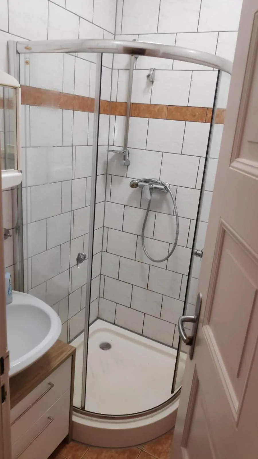 Bathroom in Pensionszimmer Unicat