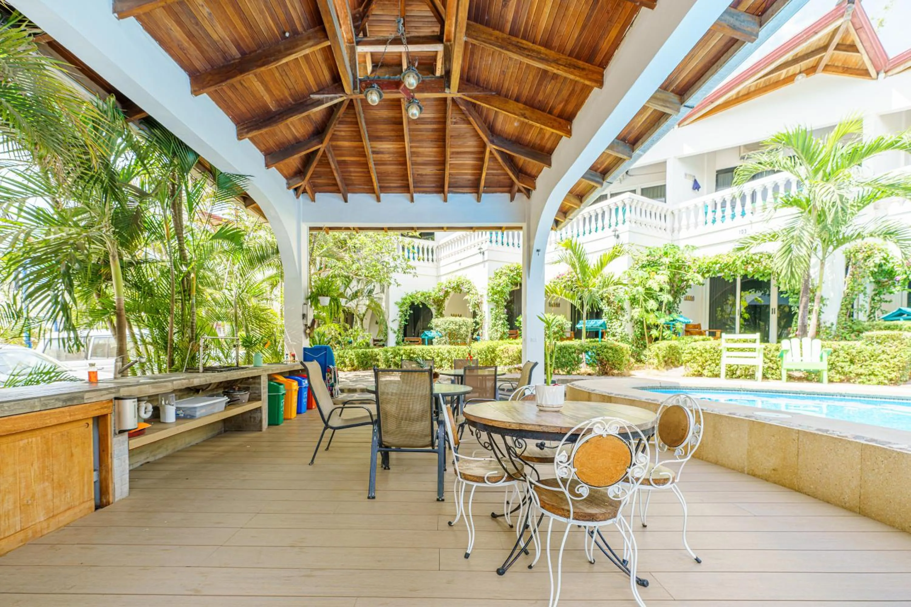 BBQ facilities in Hotel Mar Rey