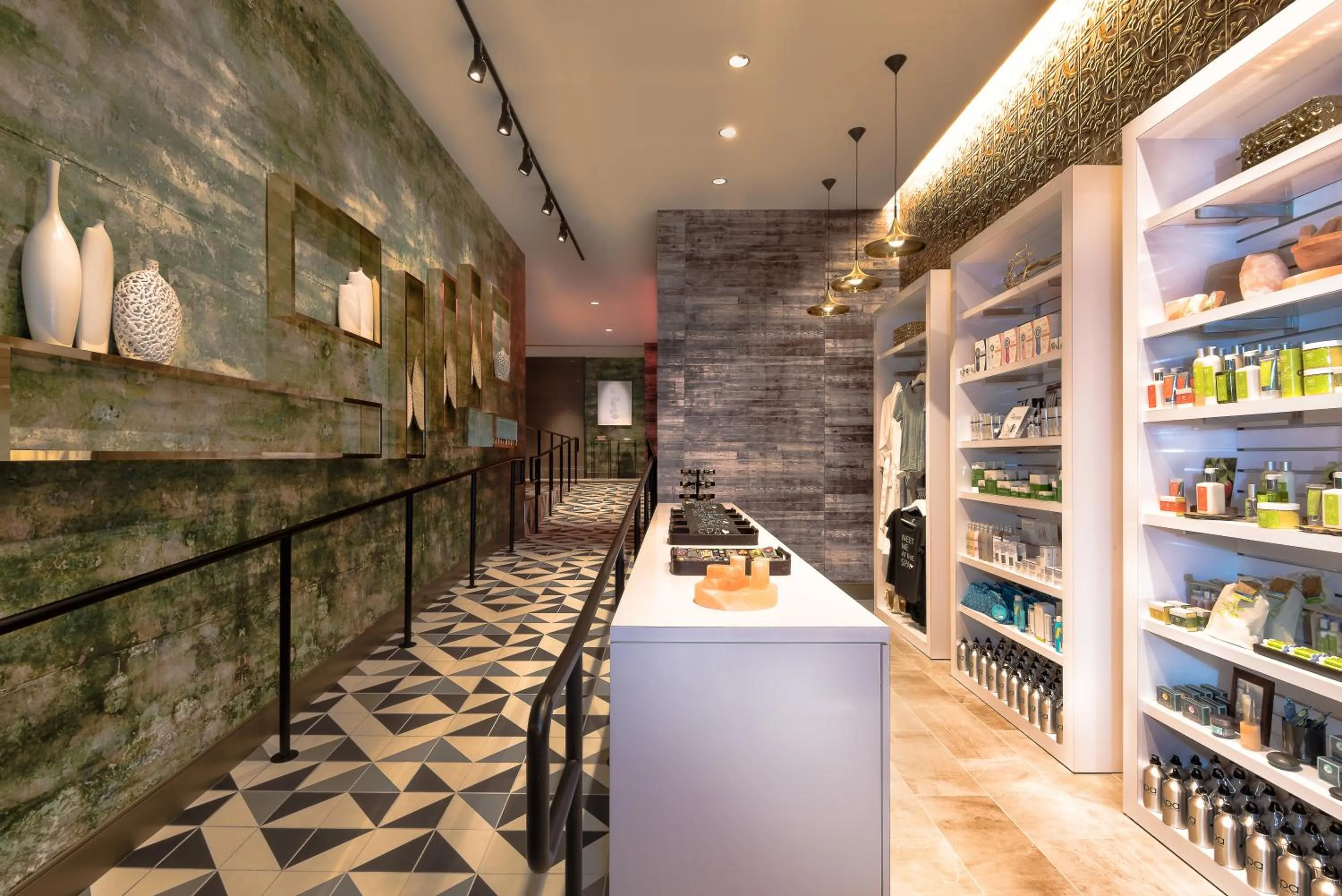 Spa and wellness centre/facilities in The LINQ Hotel & Casino, A Caesars Destination