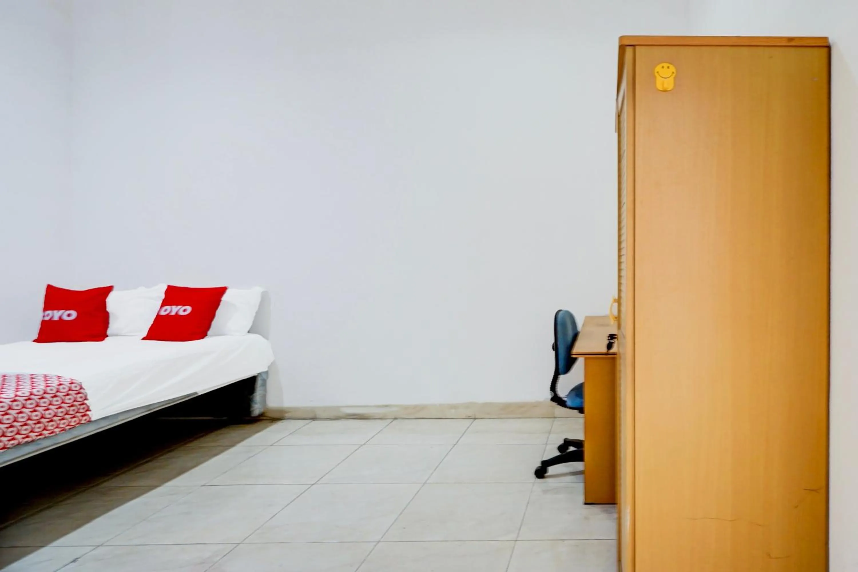 Bedroom, Bed in Hotel O MUMU HOMESTAYNearCarnival Park Surabaya