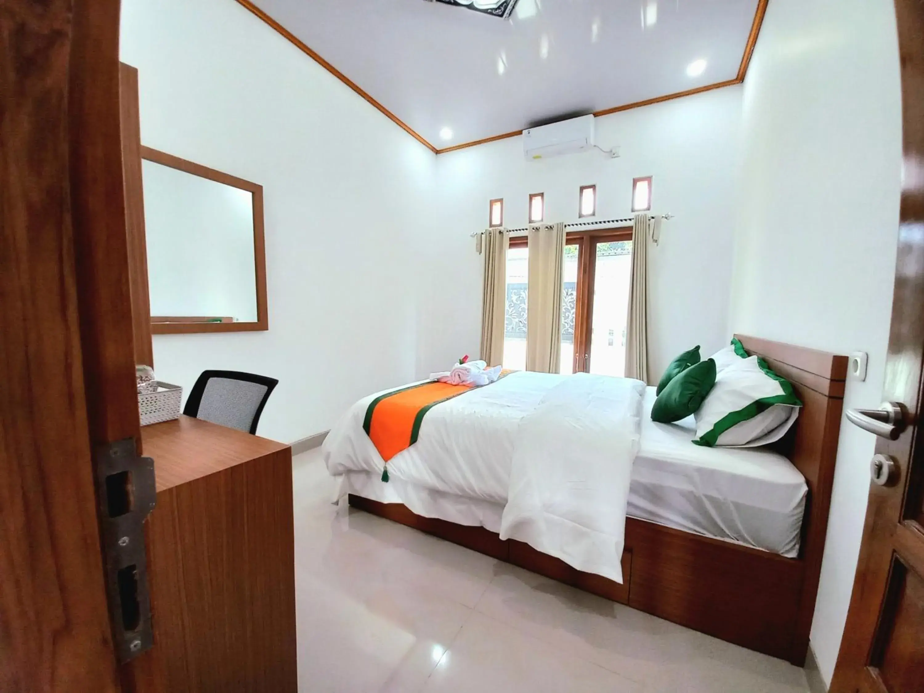 Four-Bedroom House in Homestay Jogja Prambanan By Simply Homy Four-Bedroom House in Homestay Jogja Prambanan By Simply Homy