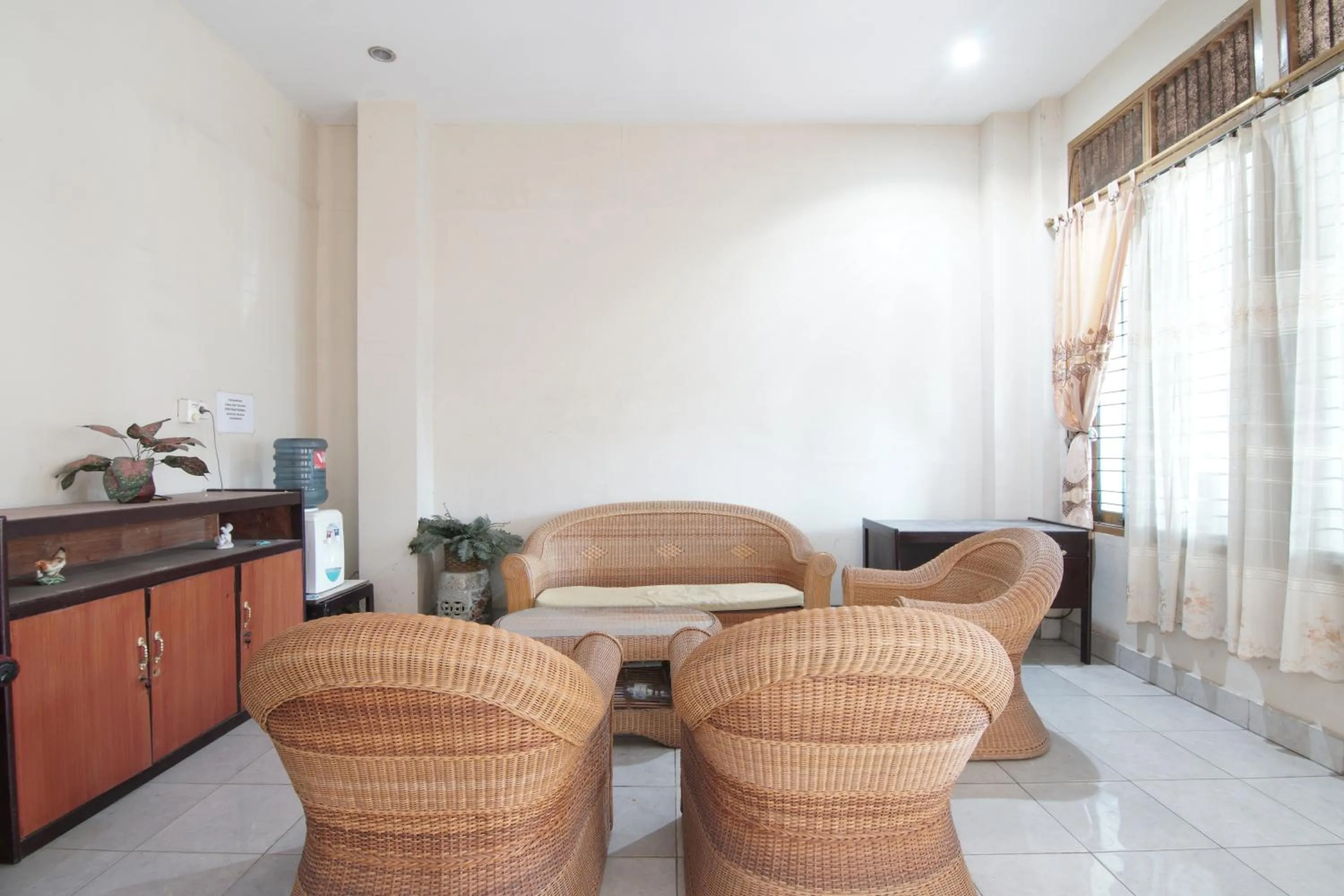 Lobby or reception in Hotel O Bagus Jaya SyariahNearJembatan Siak