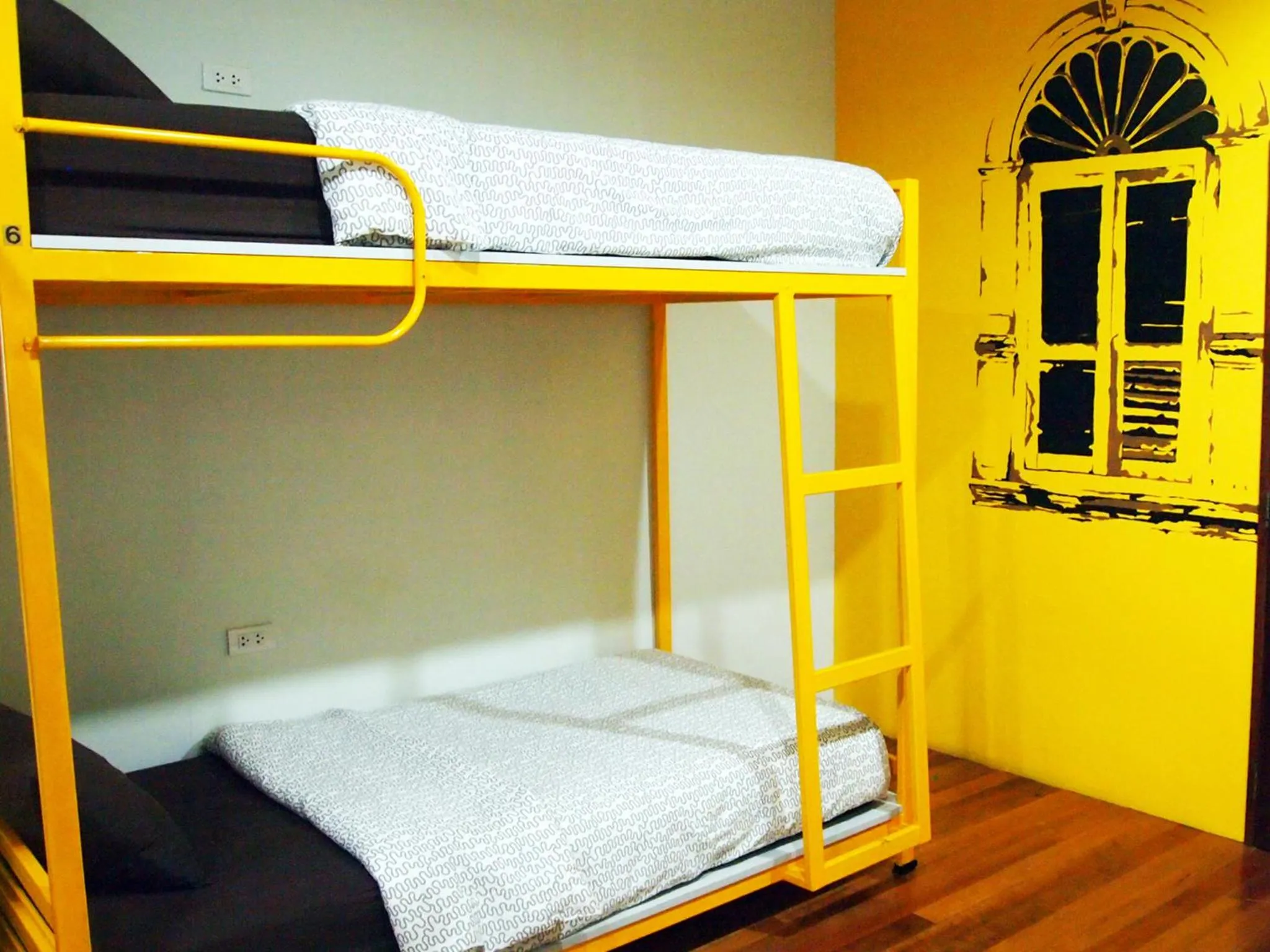 bunk bed, Bed in Phuket Sunny Hostel
