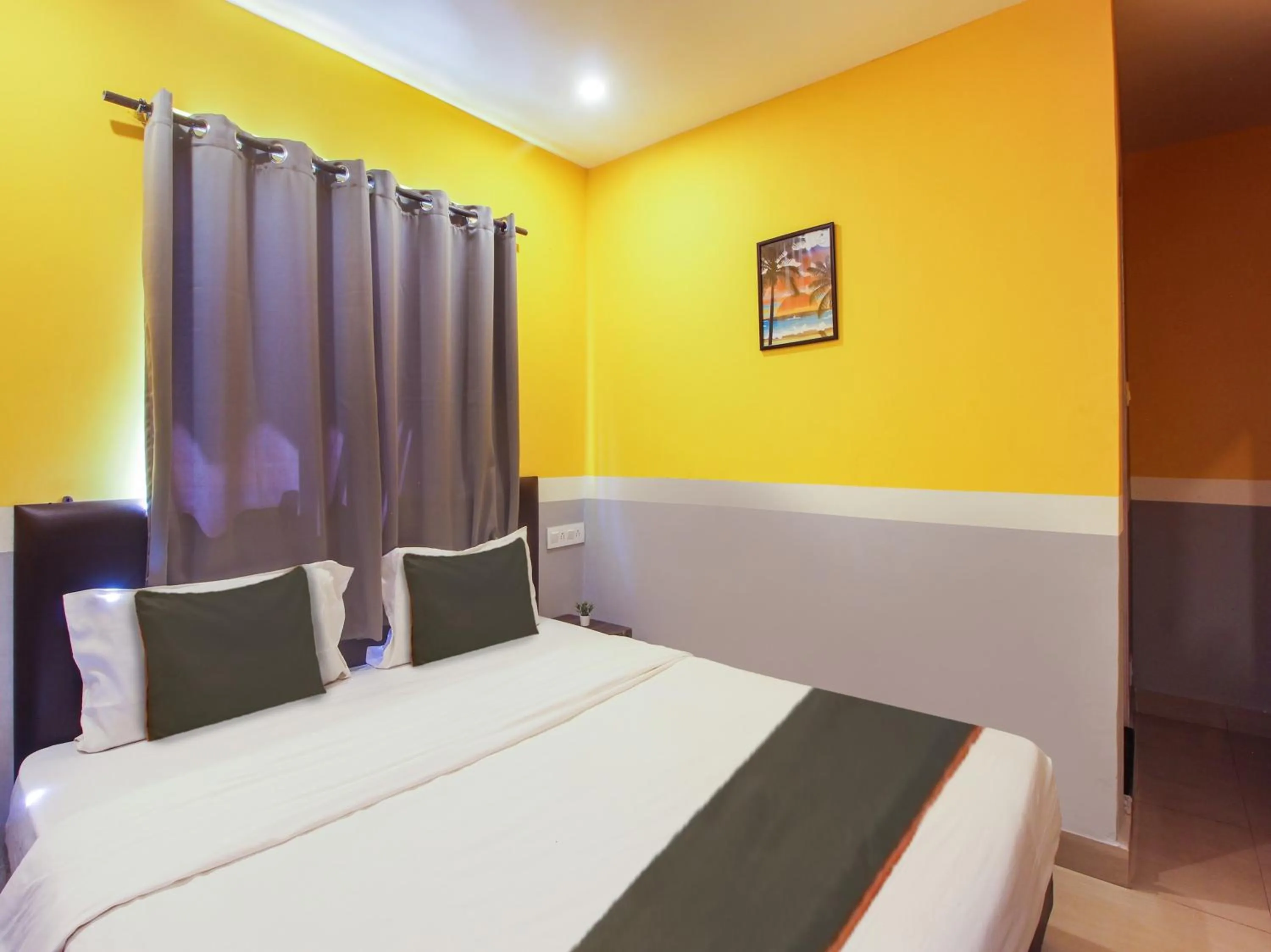 Bedroom, Bed in Hotel O MAP INN