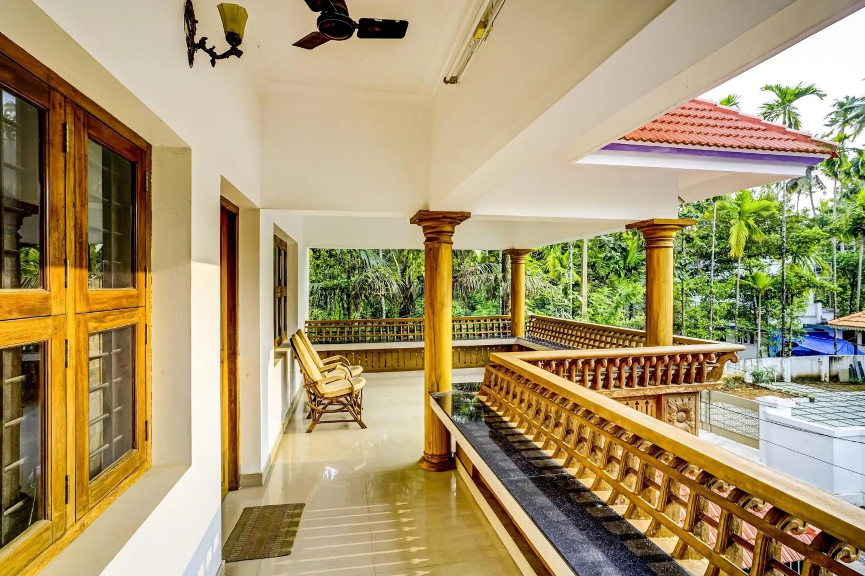 Lobby or reception in Hotel O Paradise villa