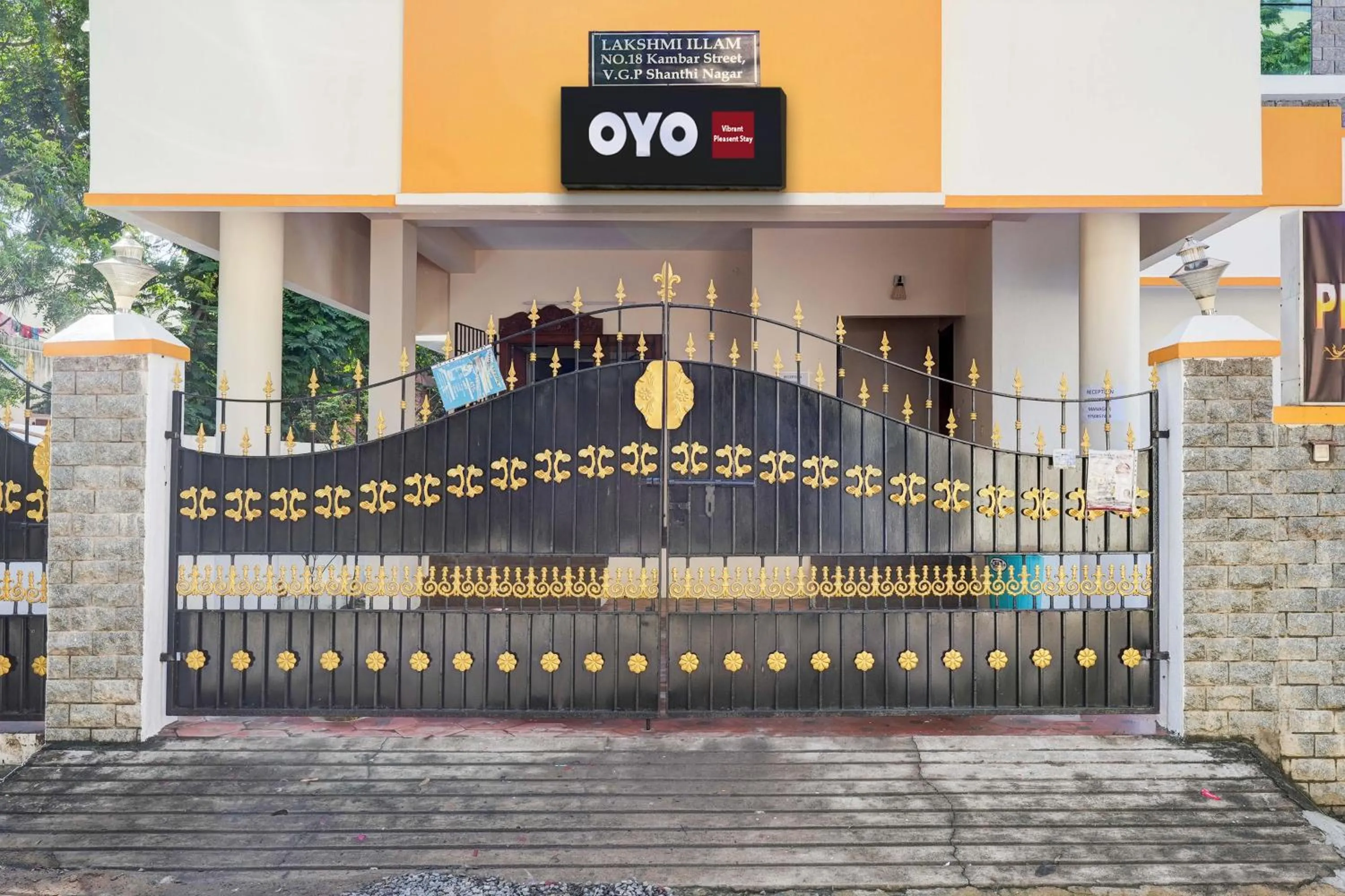 Facade/entrance in Super Hotel O VSV Guest House