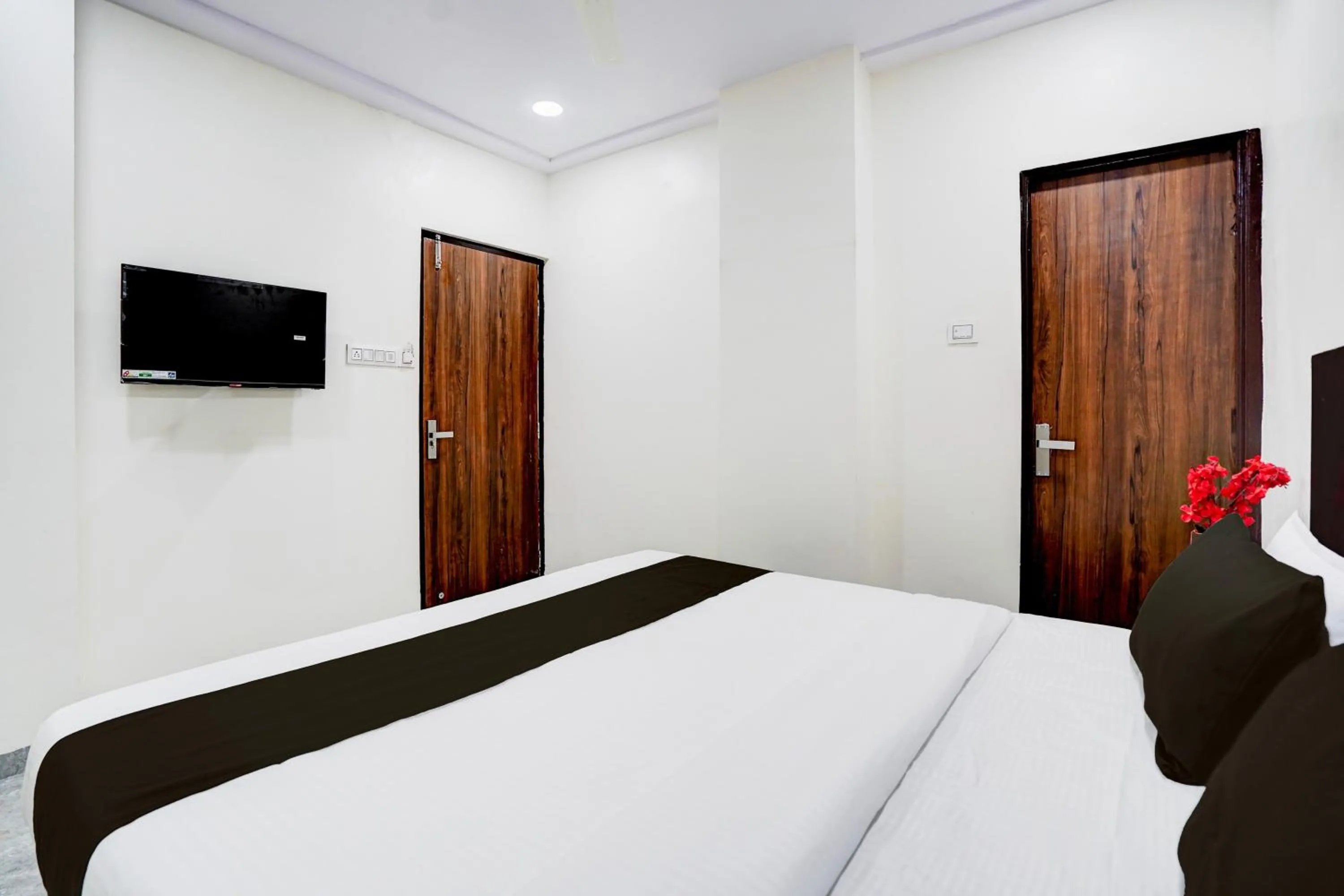 Bedroom, Bed in Super Collection O Uttarahalli