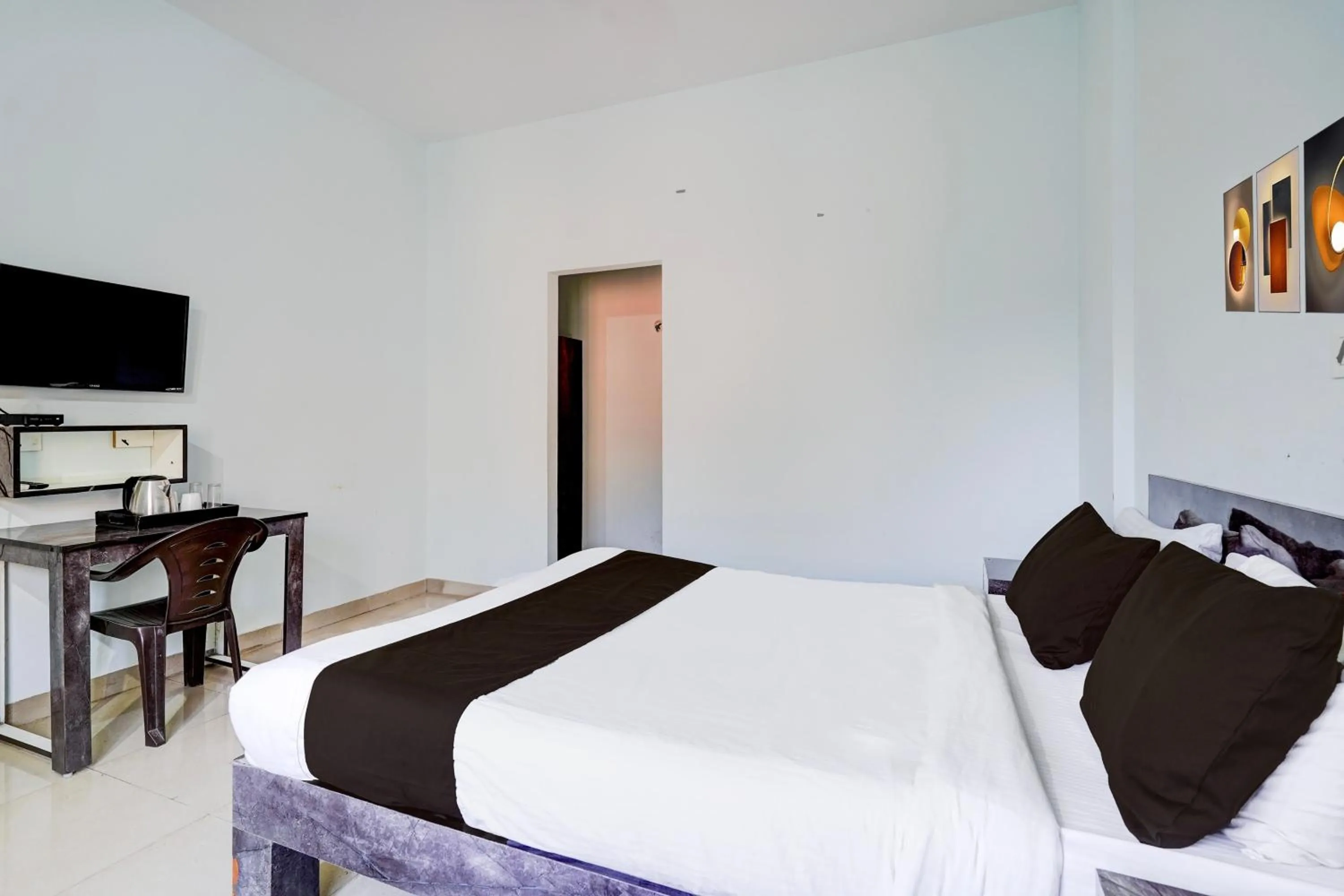 Bedroom, Bed in Super Collection O Uttarahalli