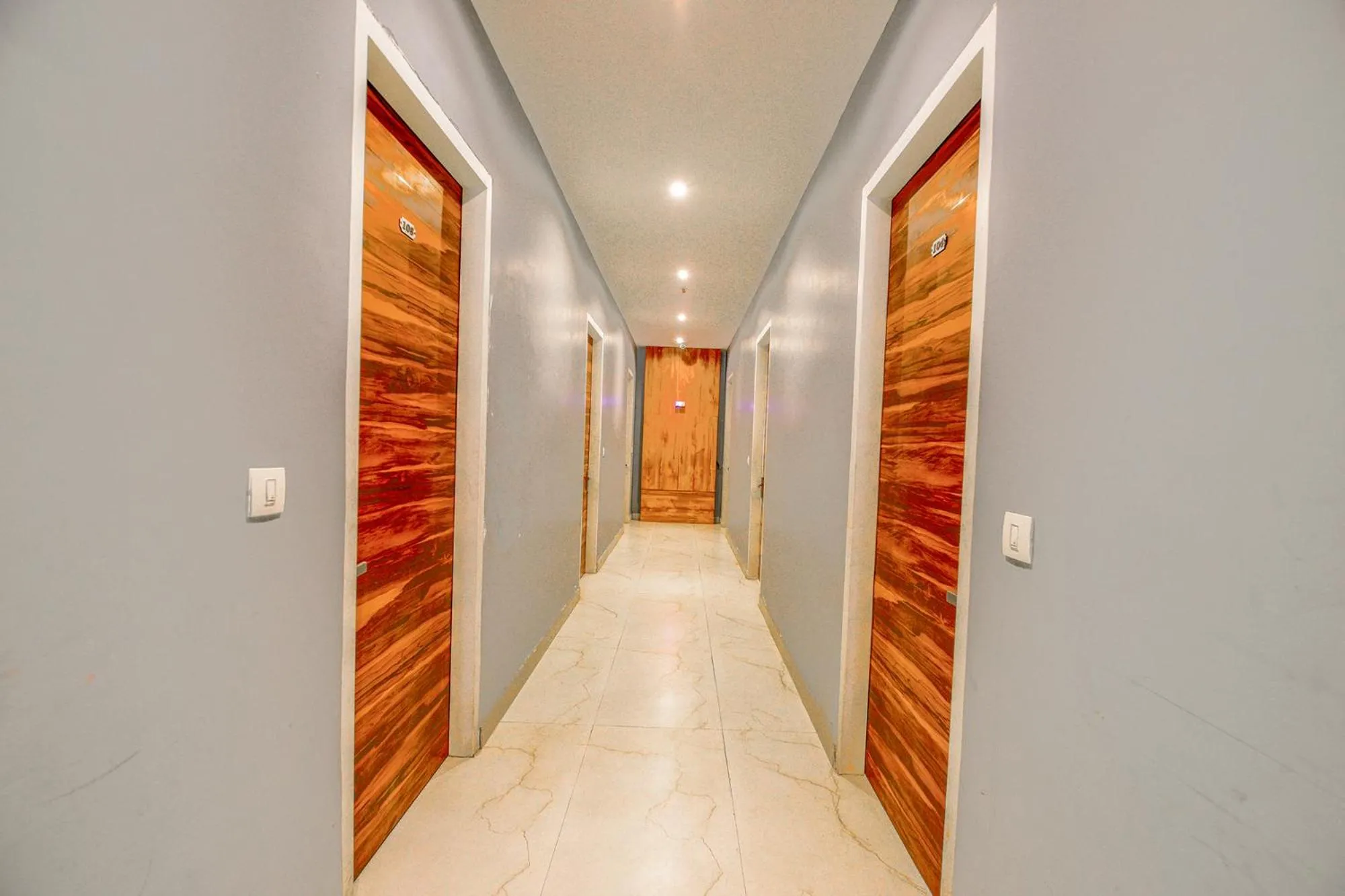 Lobby or reception in FabHotel Amar Villa