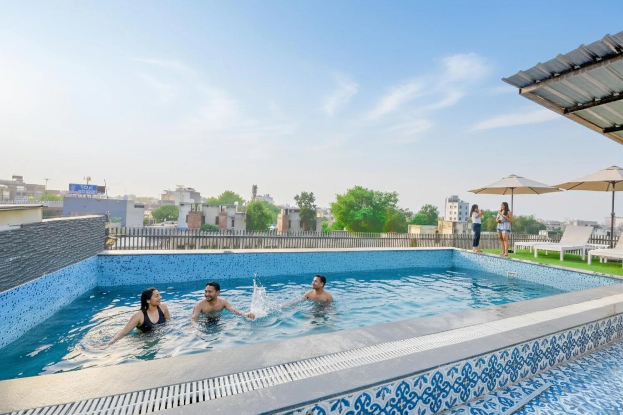 Swimming pool in FabHotel Amar Villa