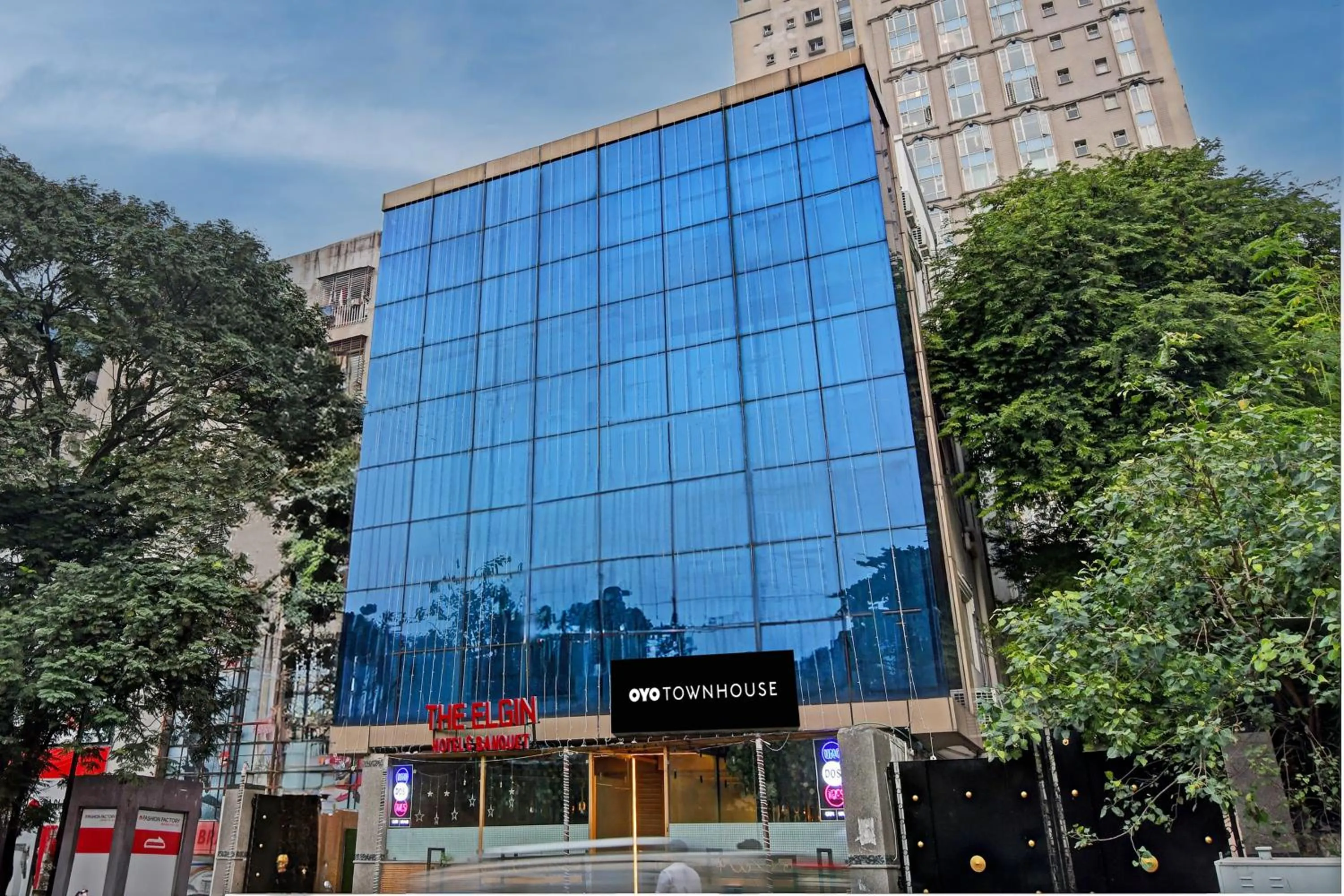 Facade/entrance in Townhouse Refresh