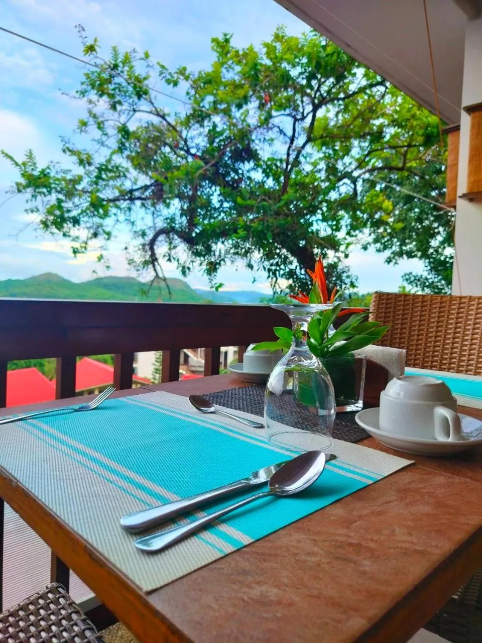 Restaurant/places to eat in Asia Grand View Hotel