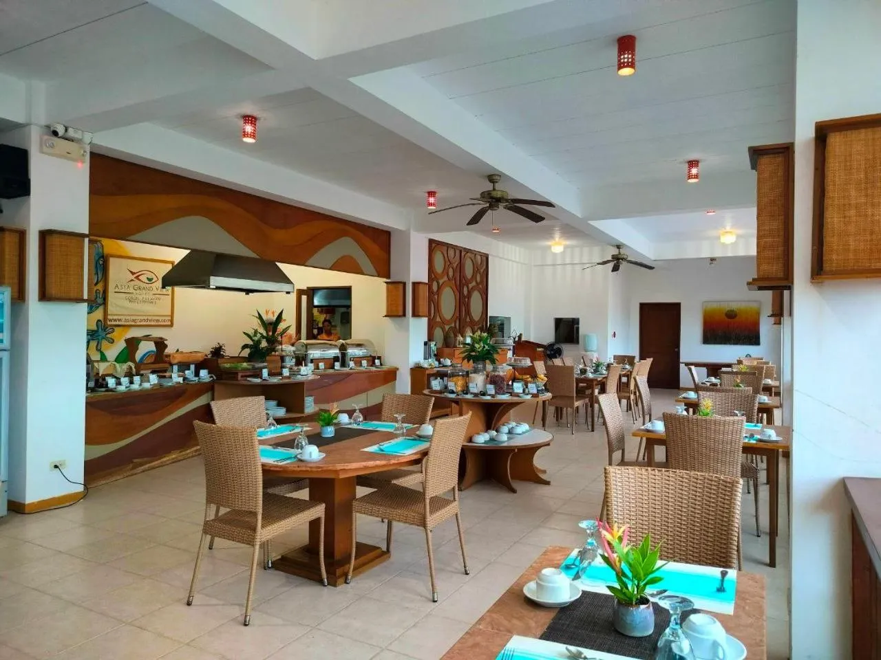 Restaurant/places to eat in Asia Grand View Hotel