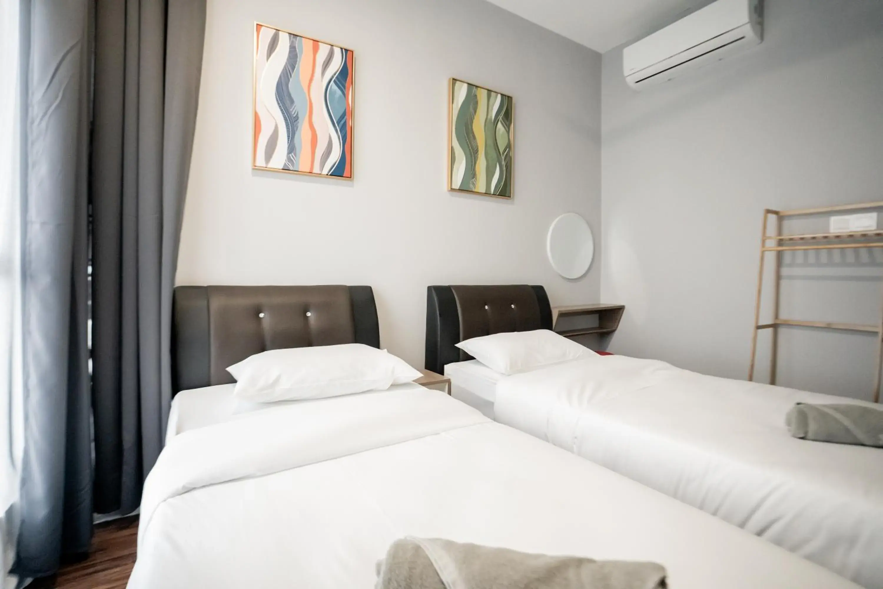 Deluxe Double or Twin Room in K Avenue by Pinstay Deluxe Double or Twin Room in K Avenue by Pinstay