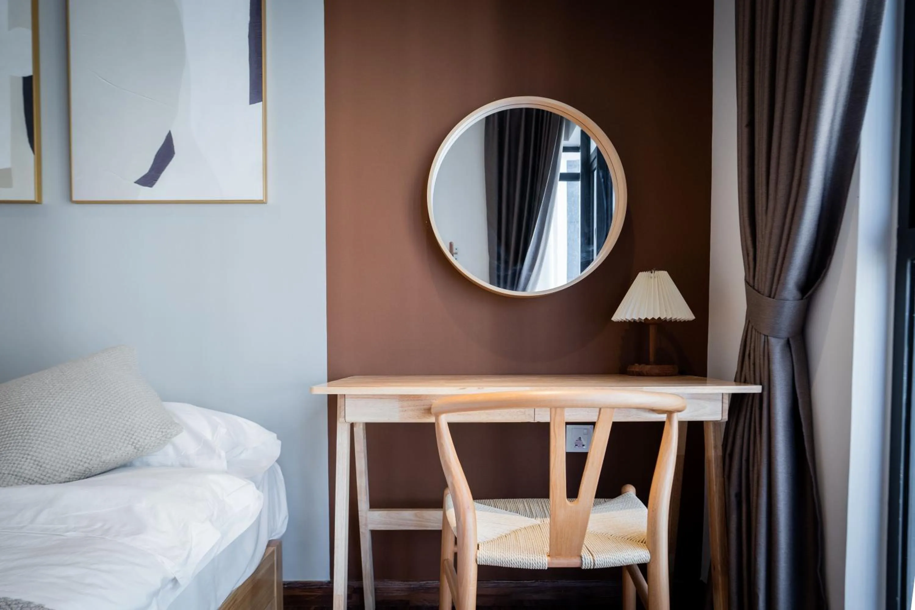 Bed in K Avenue by Pinstay