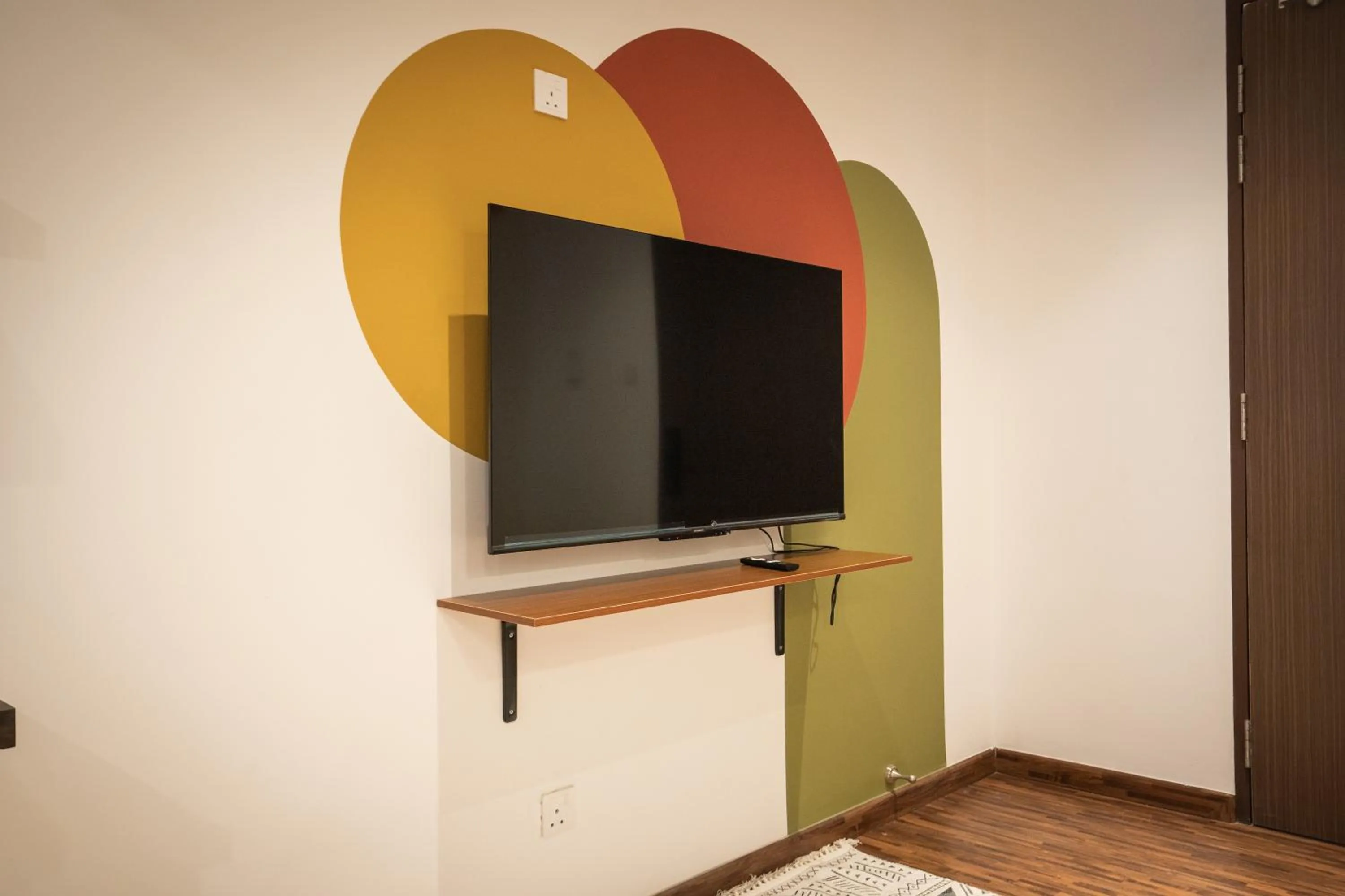 TV and multimedia in K Avenue by Pinstay