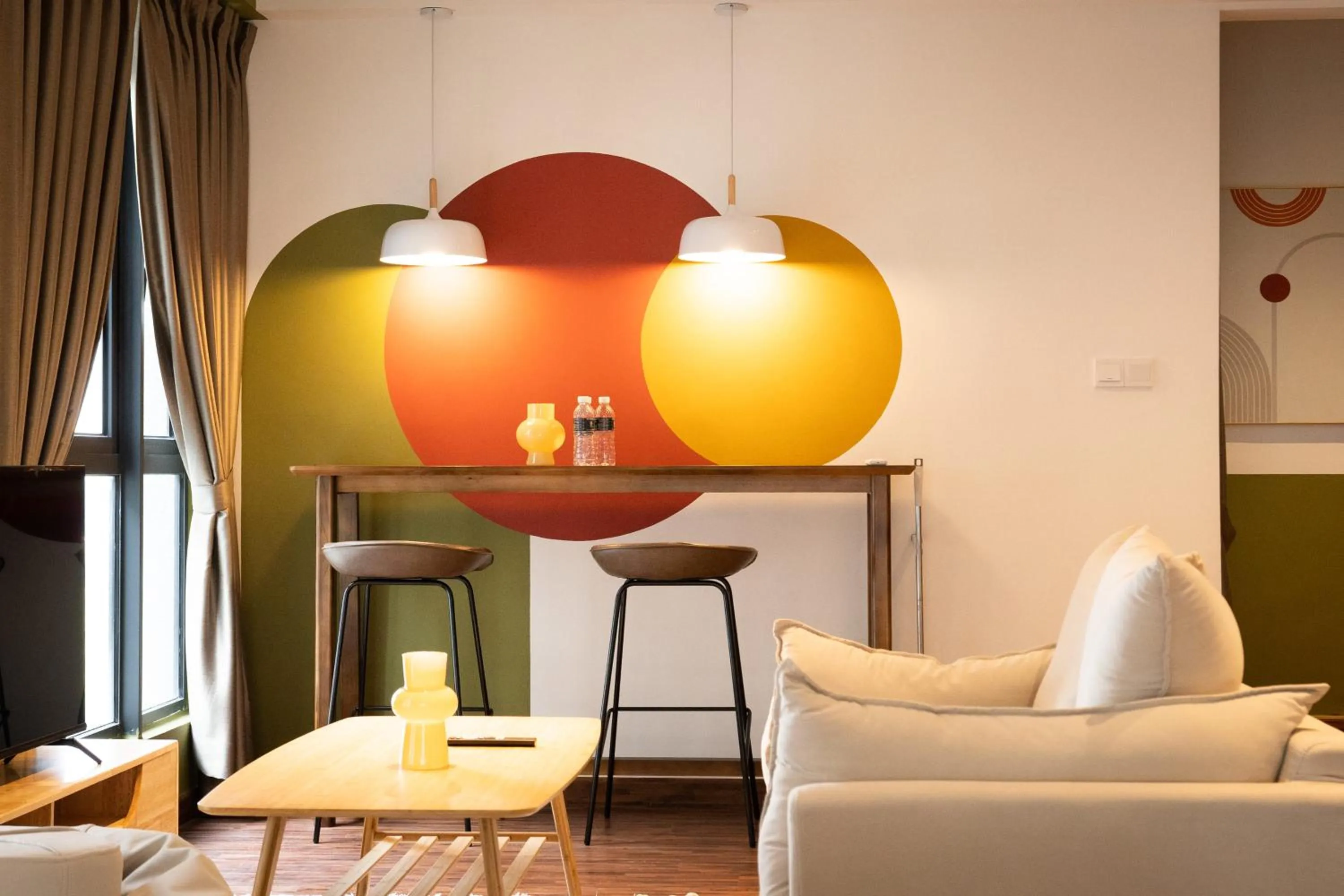 Dining area in K Avenue by Pinstay