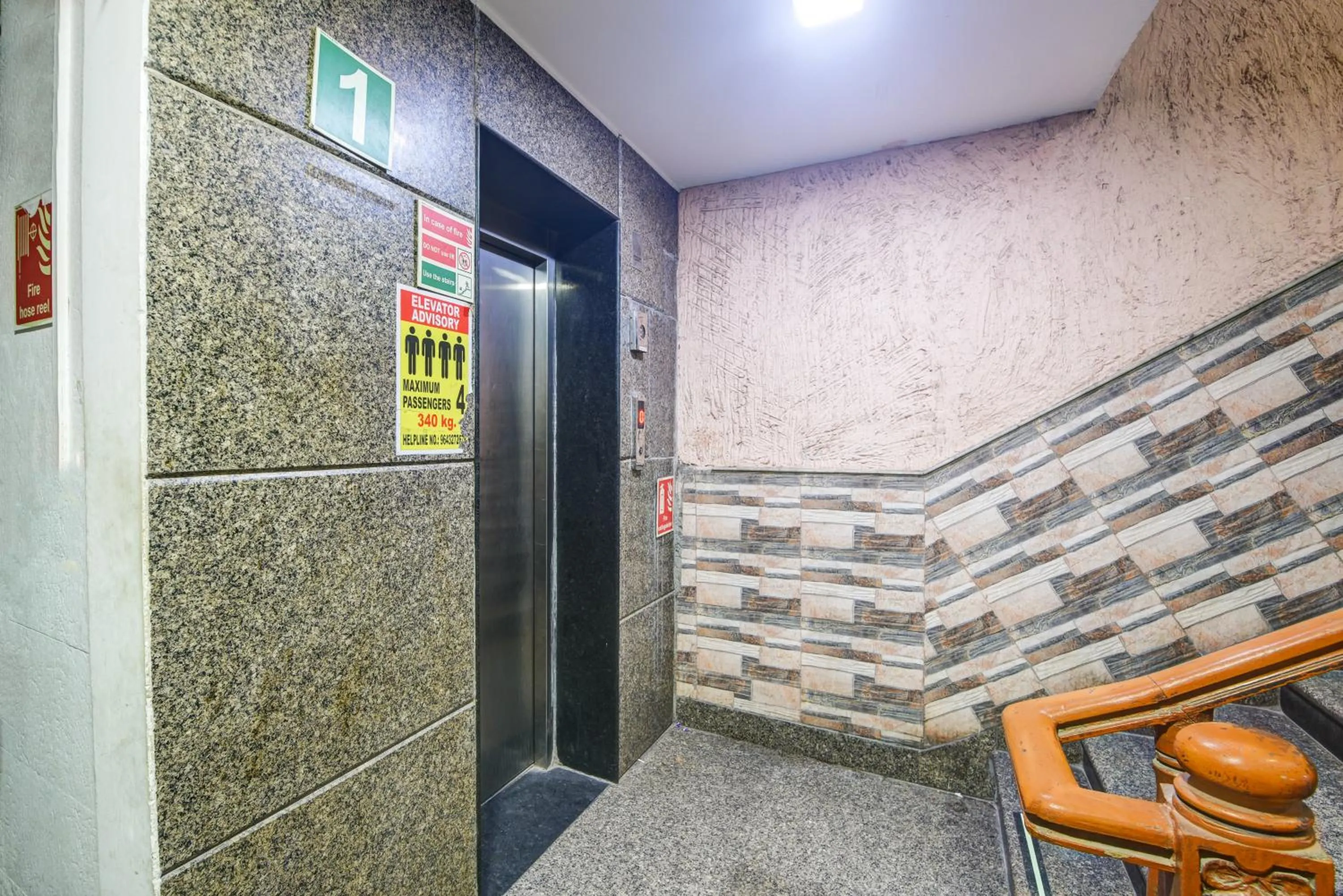 elevator in Hotel Heritage Home -3 Mins Walk from Metro And 5 Mins from Rail Station
