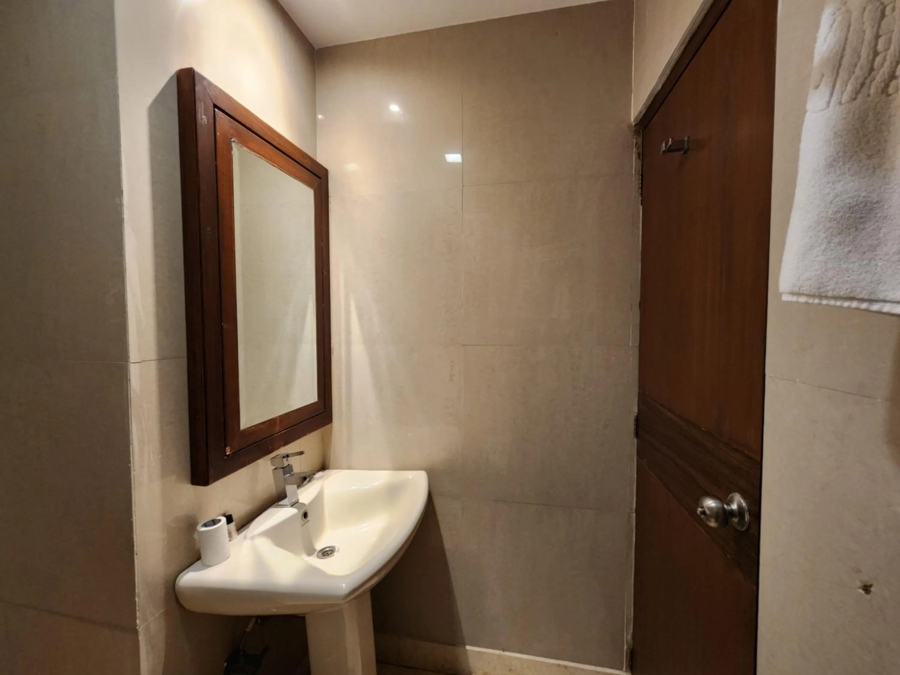 Hotel Royal Ark - Kasauli