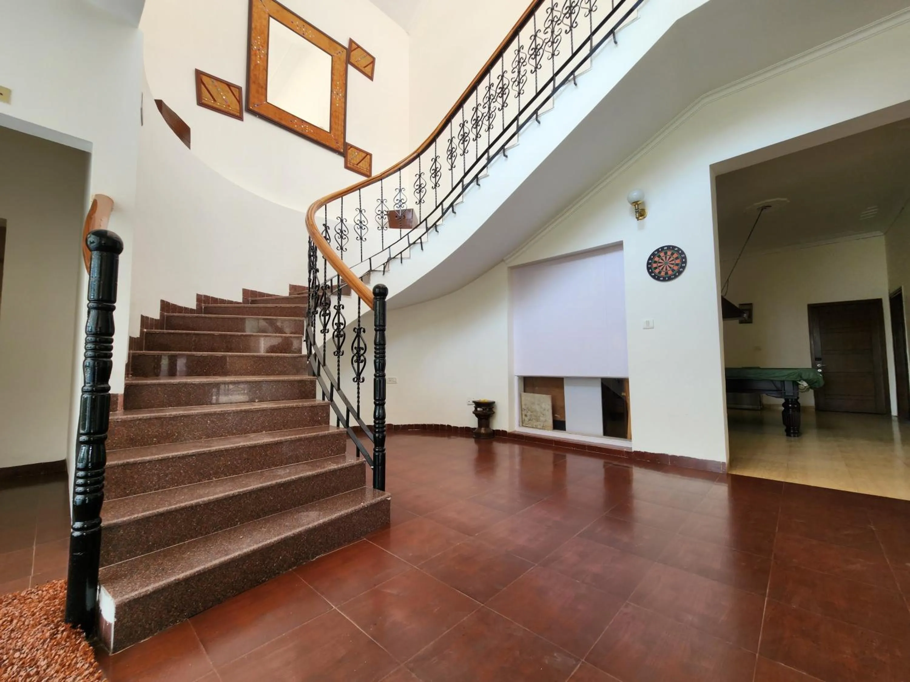 Hotel Royal Ark - Kasauli