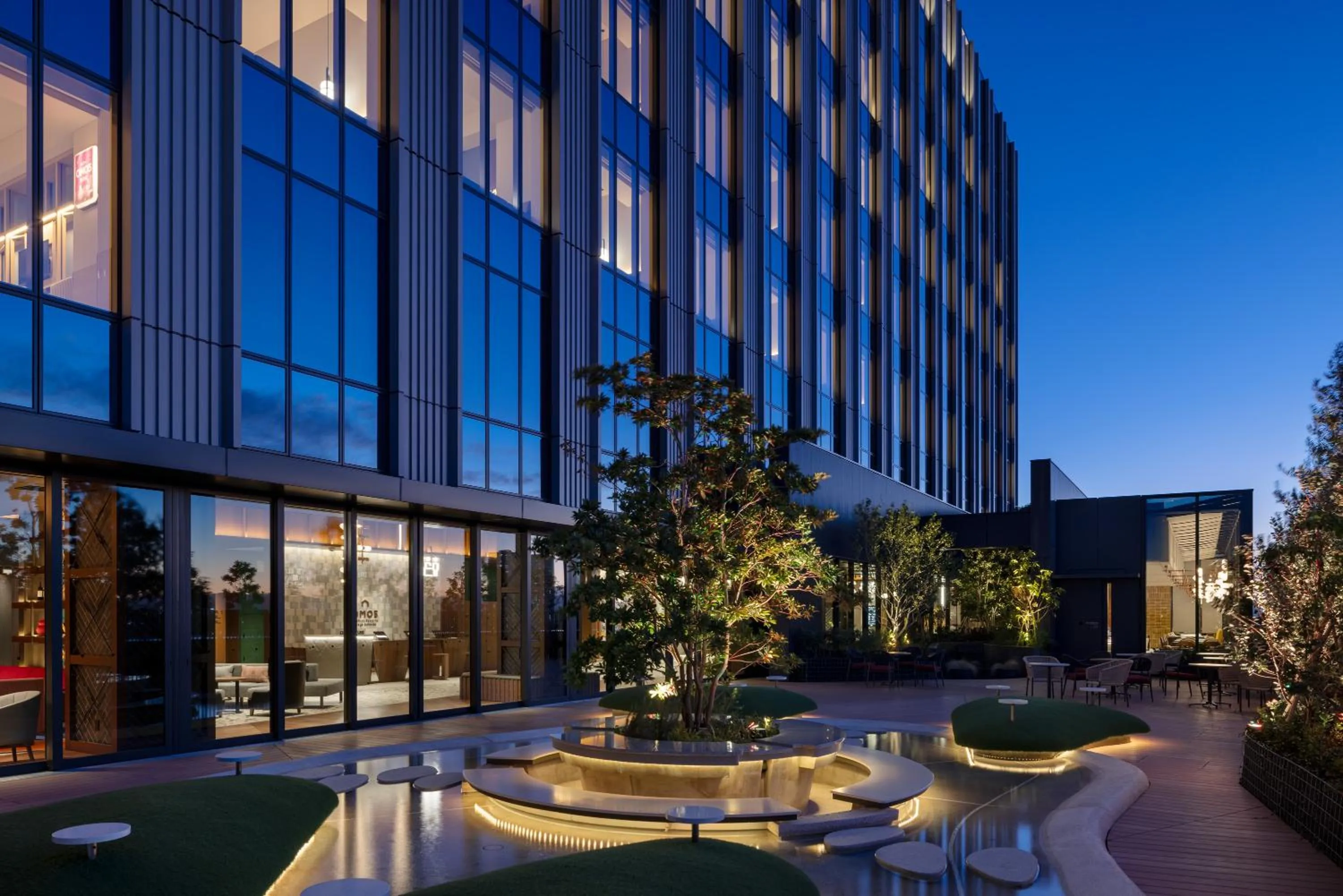 Balcony/Terrace in OMO5 Tokyo Gotanda by Hoshino Resorts