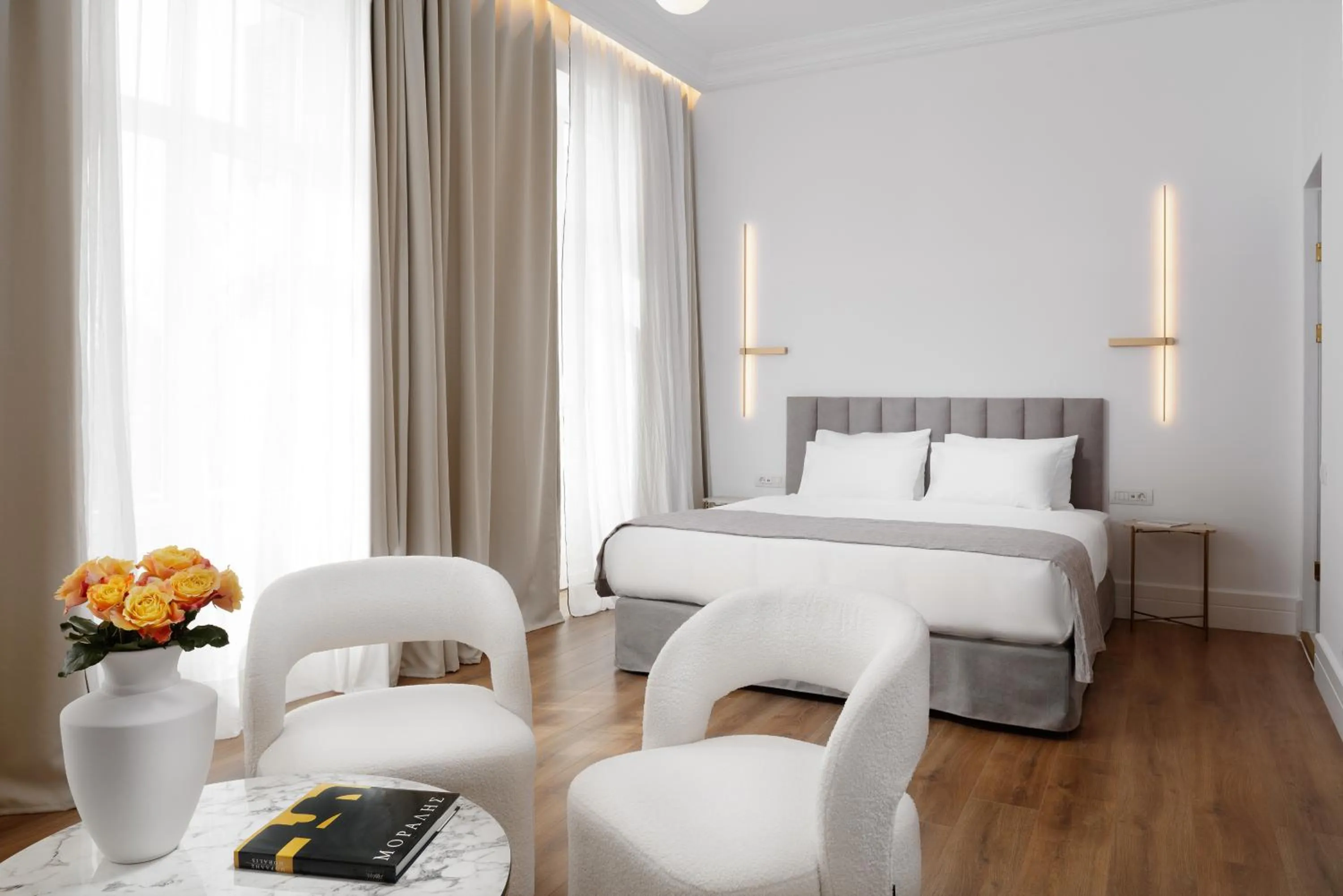 Seating area in La Divina