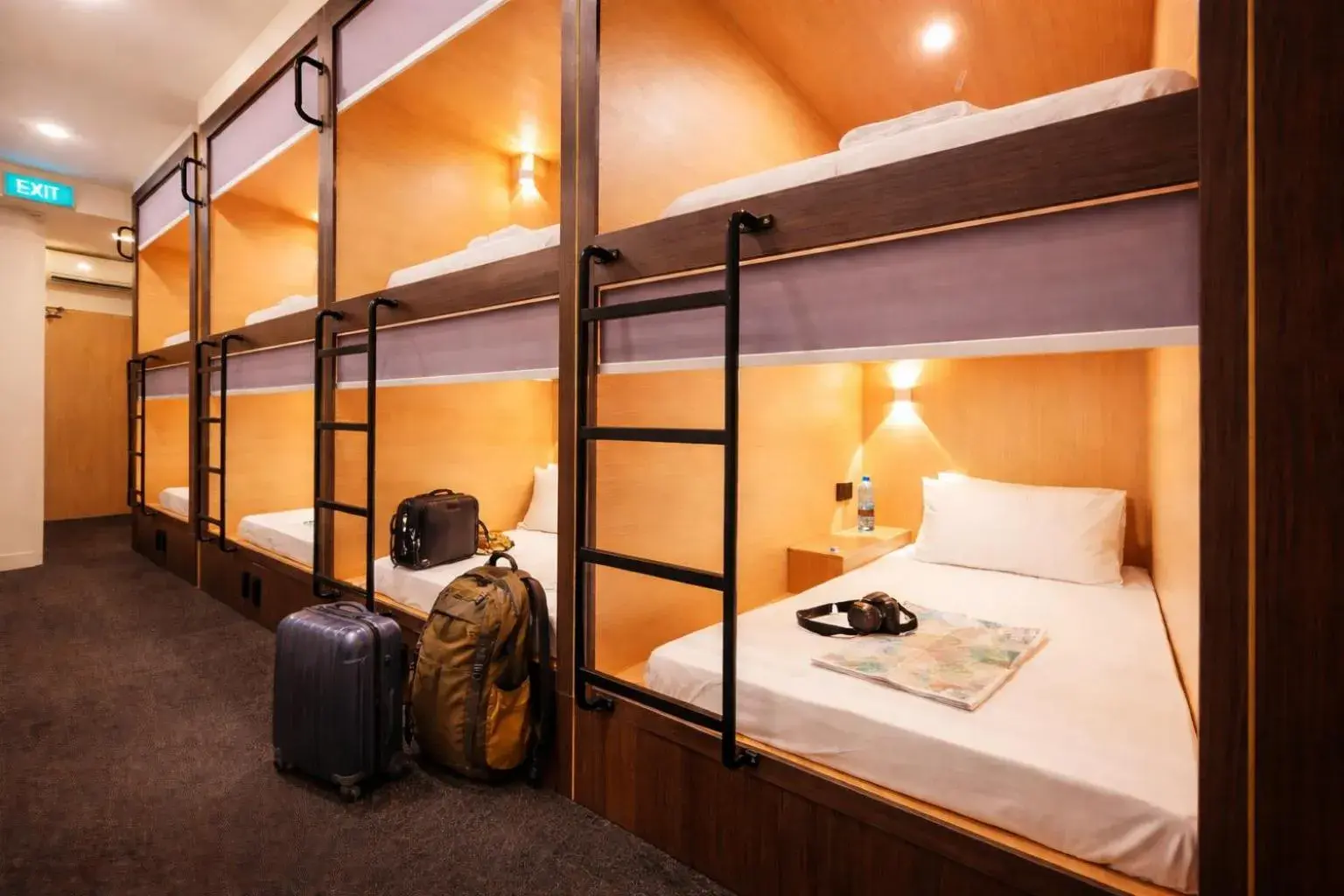 2 x Capsule Pod in Mixed Room in Wink at Perak Road 2 x Capsule Pod in Mixed Room in Wink at Perak Road