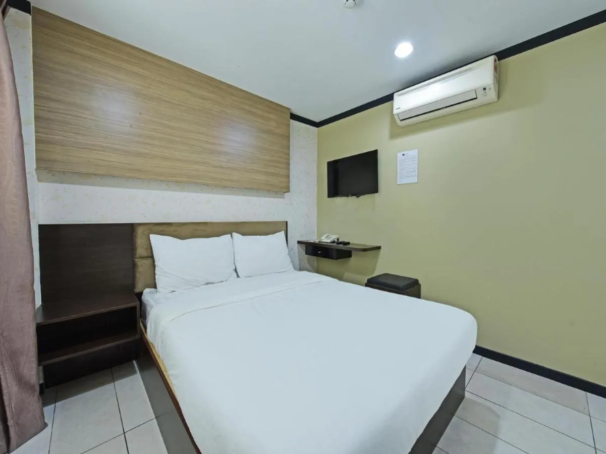 Bed in One Enigma Hotel