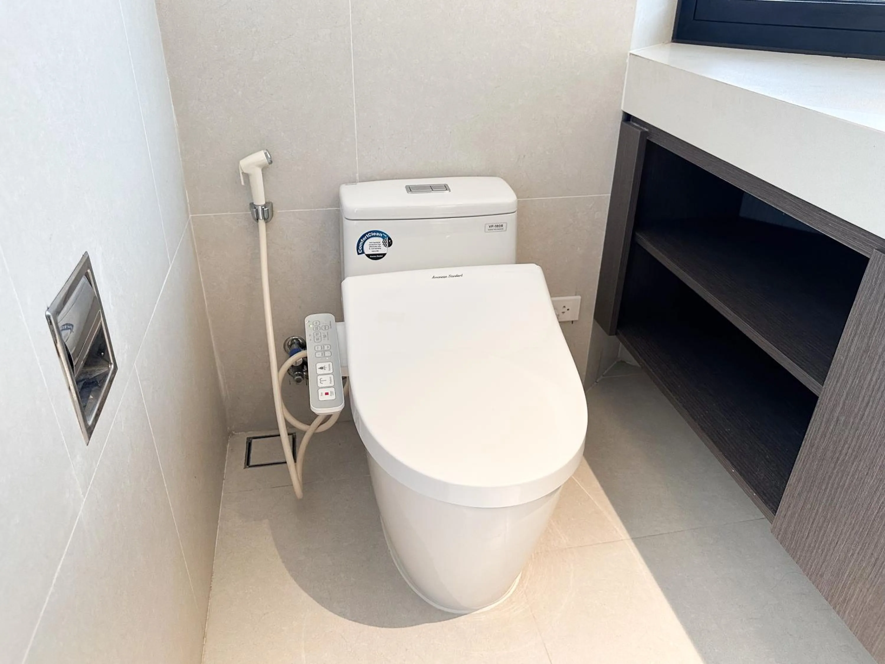 Hazuki, Modern Minimalist Apartment