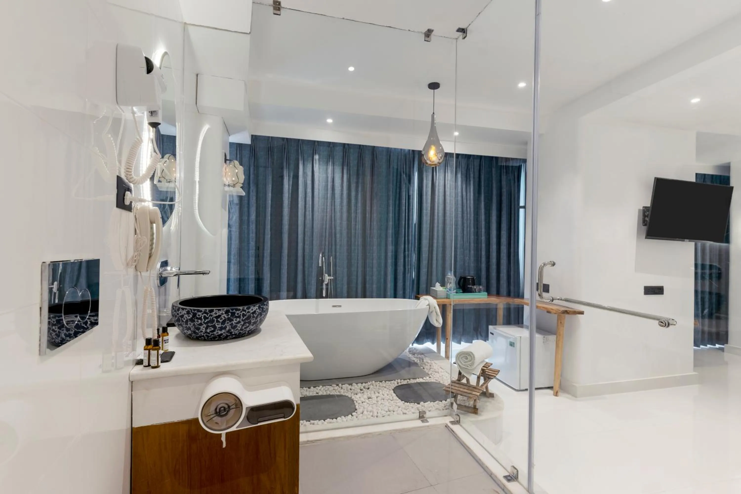 Bathroom in Moustache Udaipur Luxuria