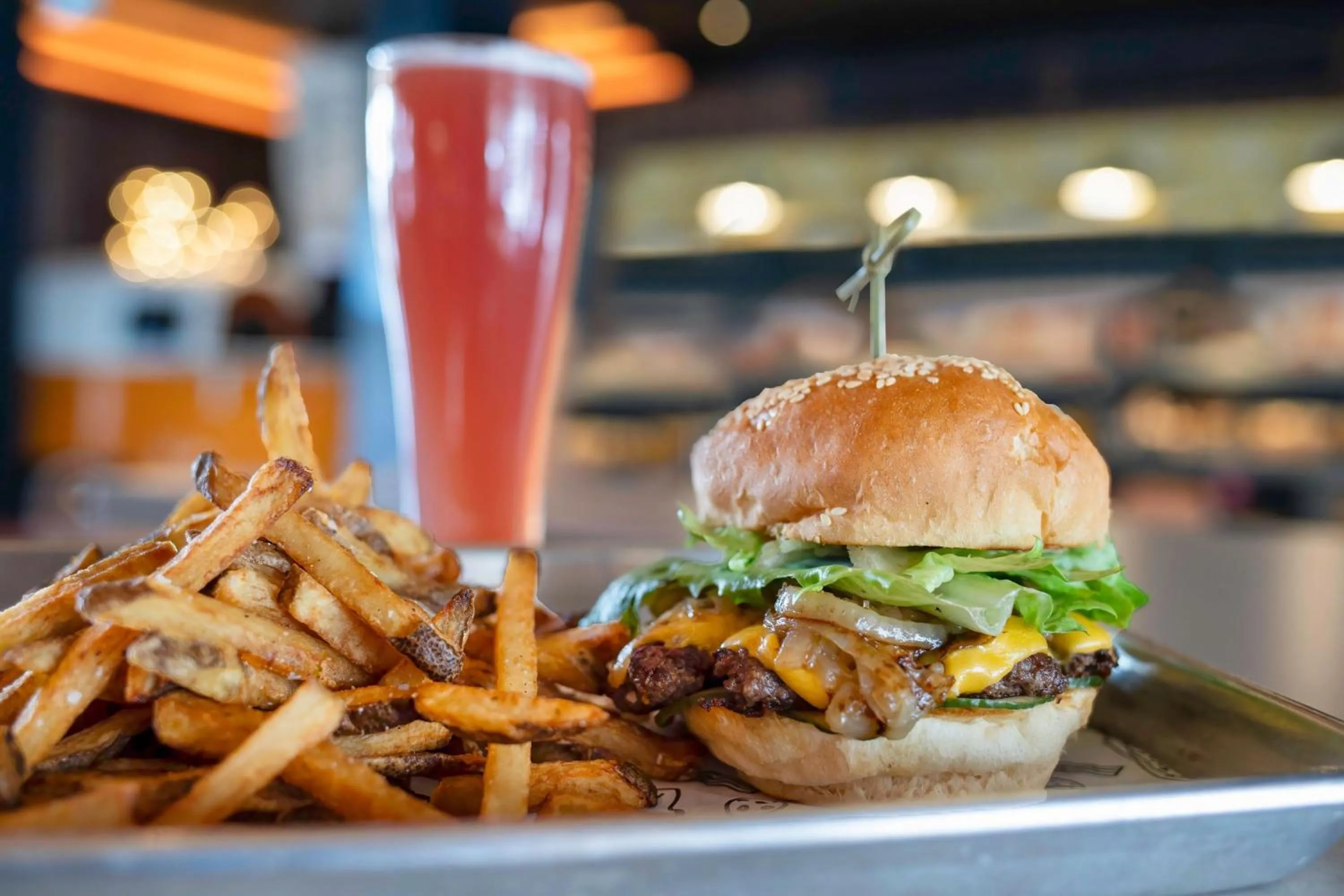 Restaurant/places to eat, Food in Banff Voyager Inn