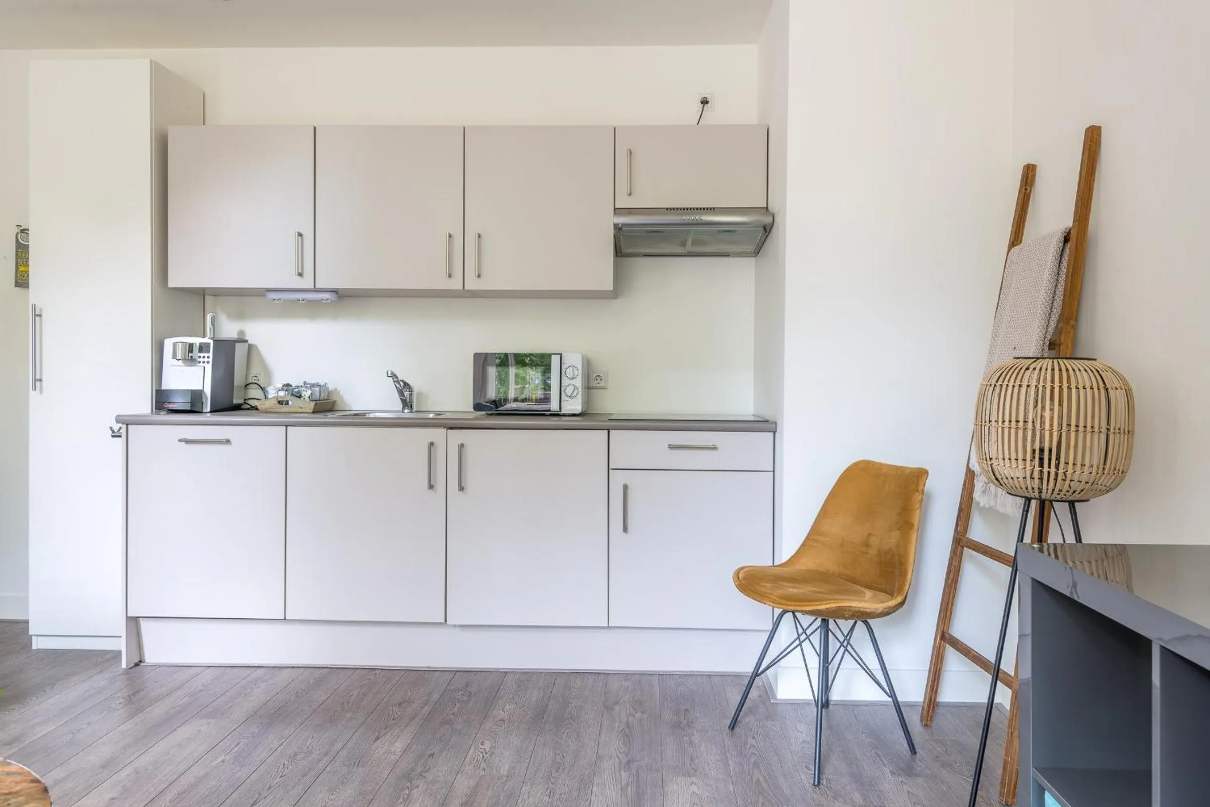 Coffee/tea facilities in Hotel Oranjestaete