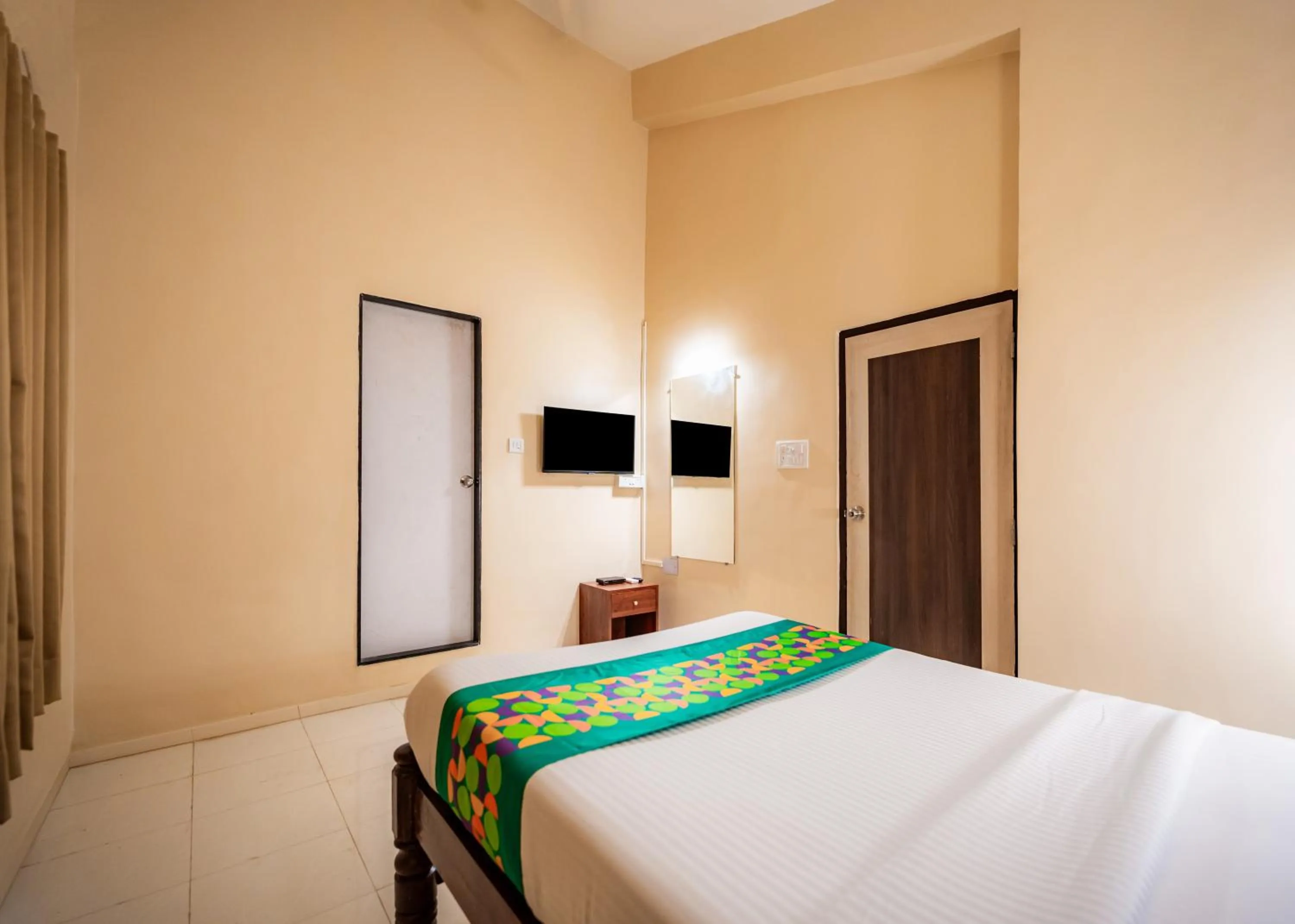 Bedroom, Bed in Treebo Sunshine Beach Resort