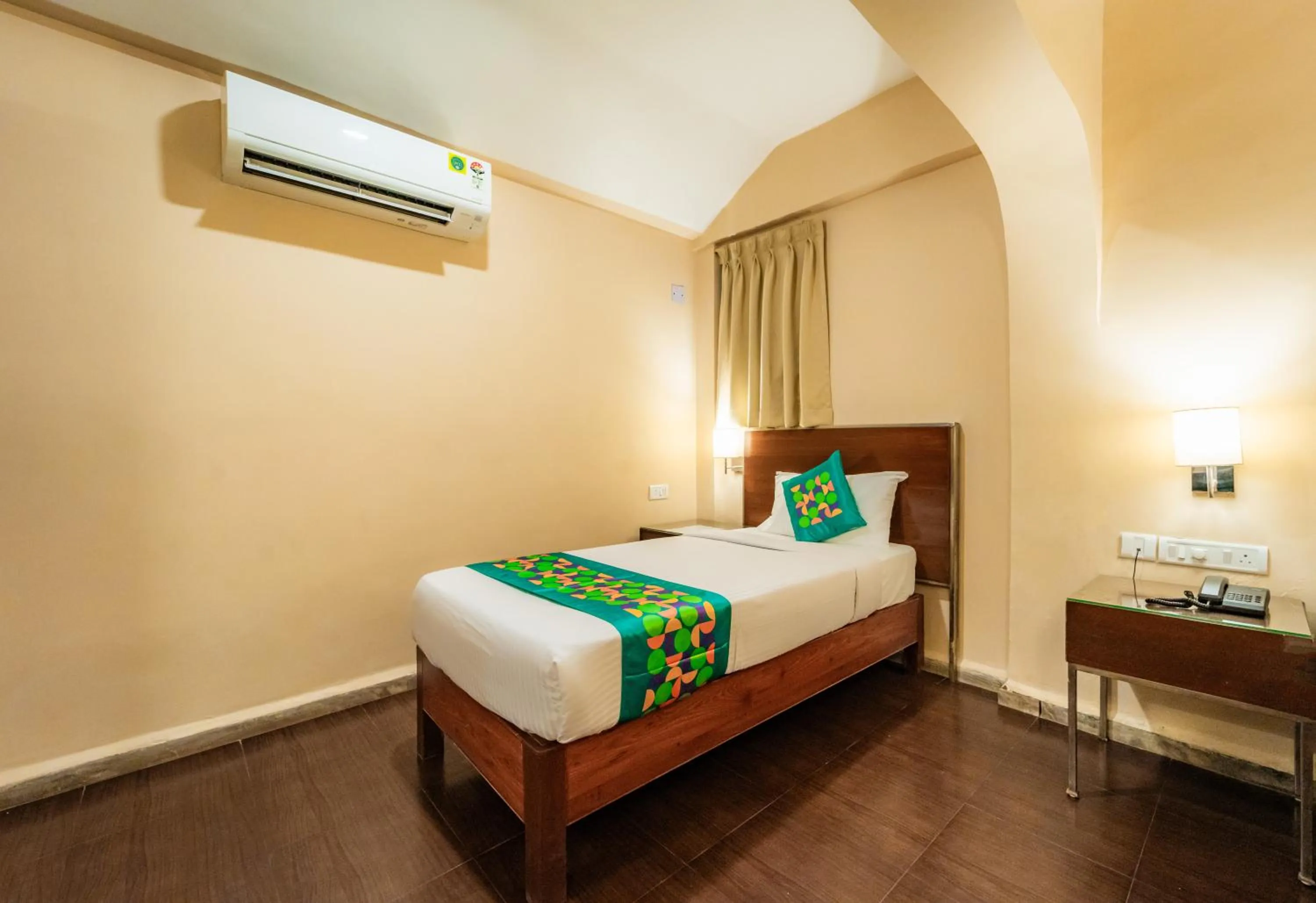 Bedroom, Bed in Treebo Sunshine Beach Resort