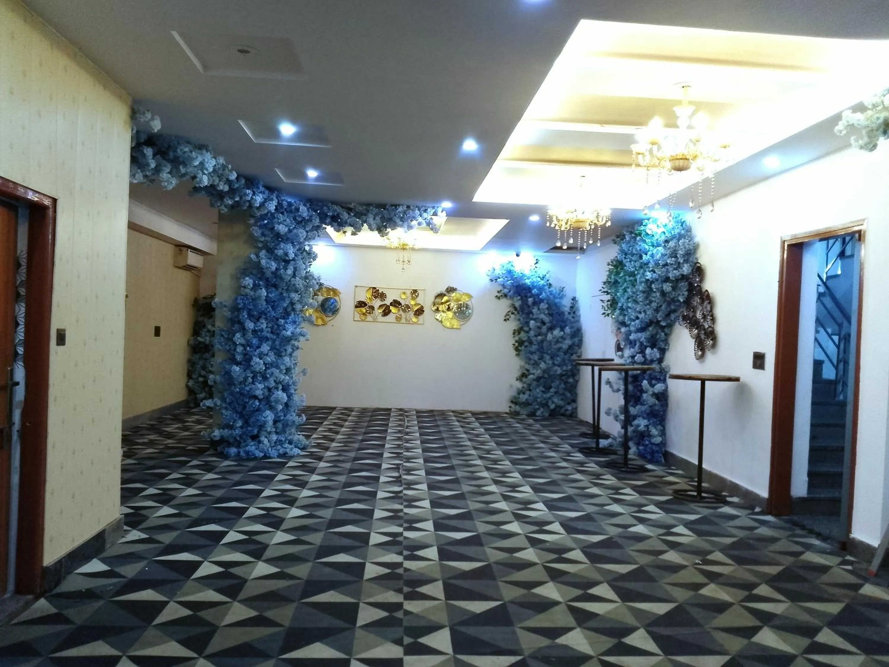 Banquet/Function facilities in The Sandalwood Hotel I Sec-38 I Near Medanta Medicity Gurgaon