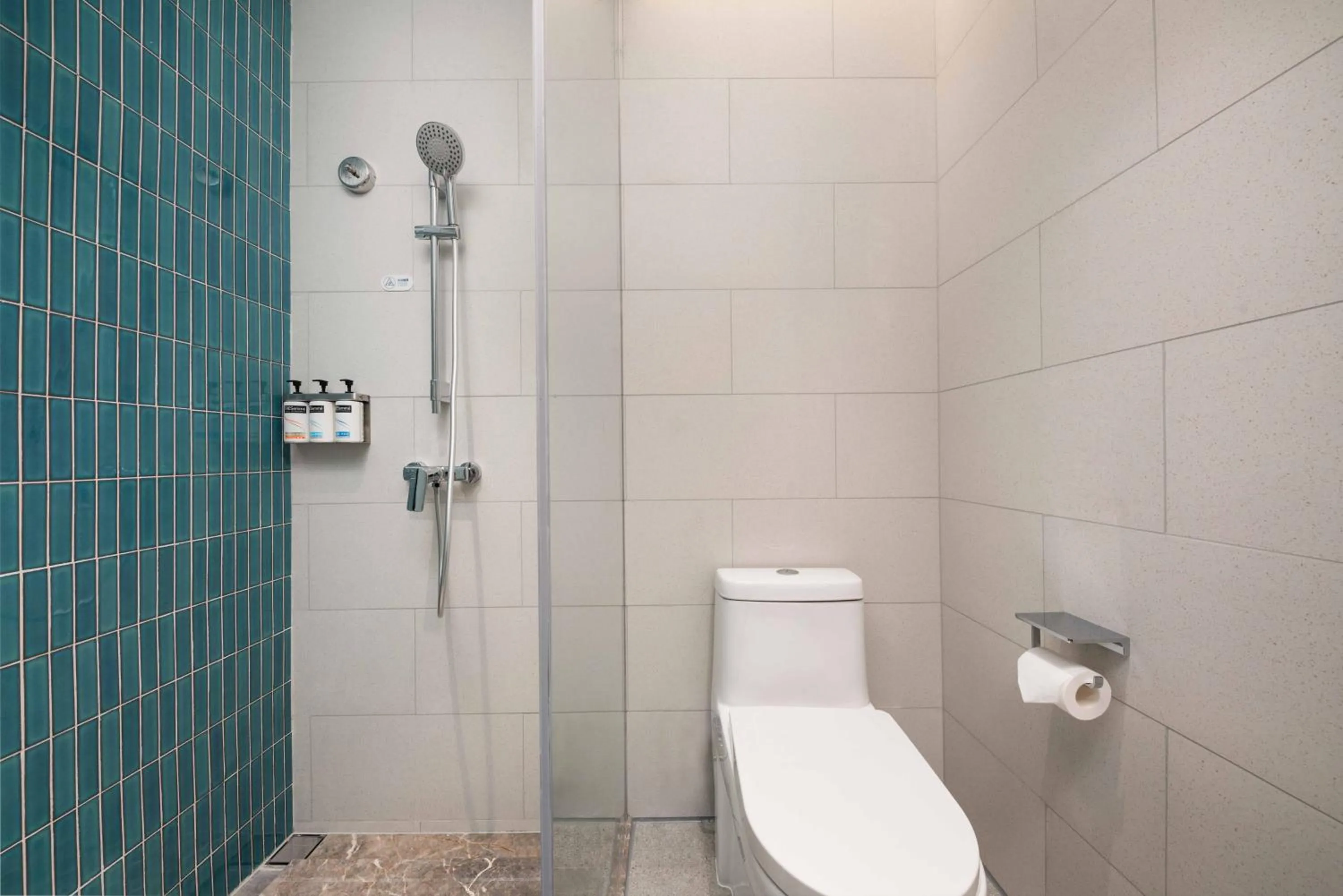 Shower in Holiday Inn Express Shanghai Hongqiao NECC by IHG