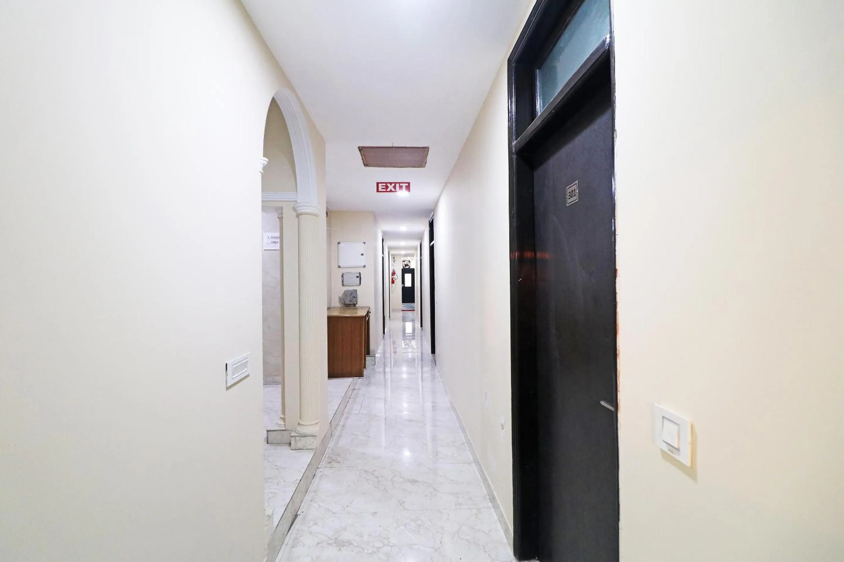 Floor plan in Hotel Westend Holiday Home 5 mint from Nizamuddin Railway Station